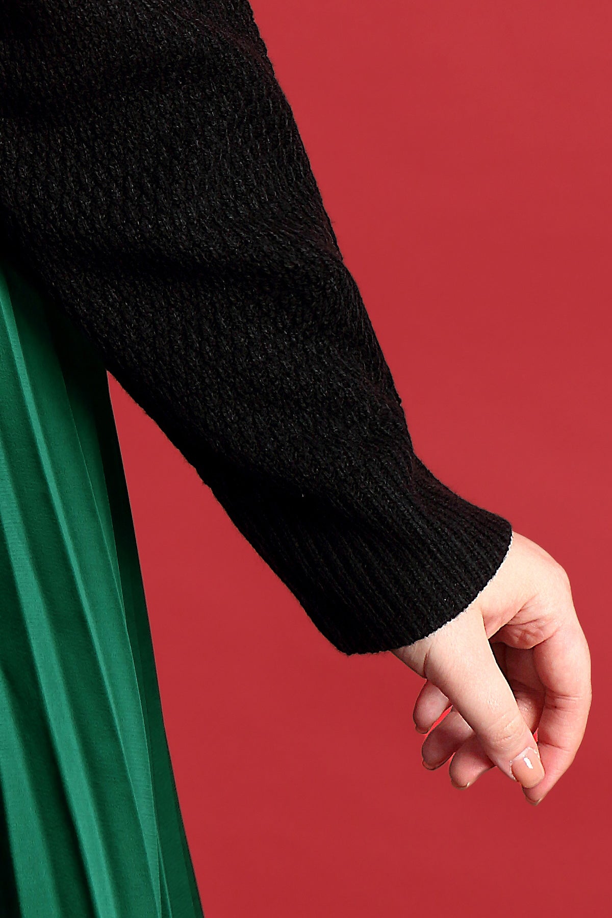 Solid Button Up Crewneck Cashmere Knitted Sweater