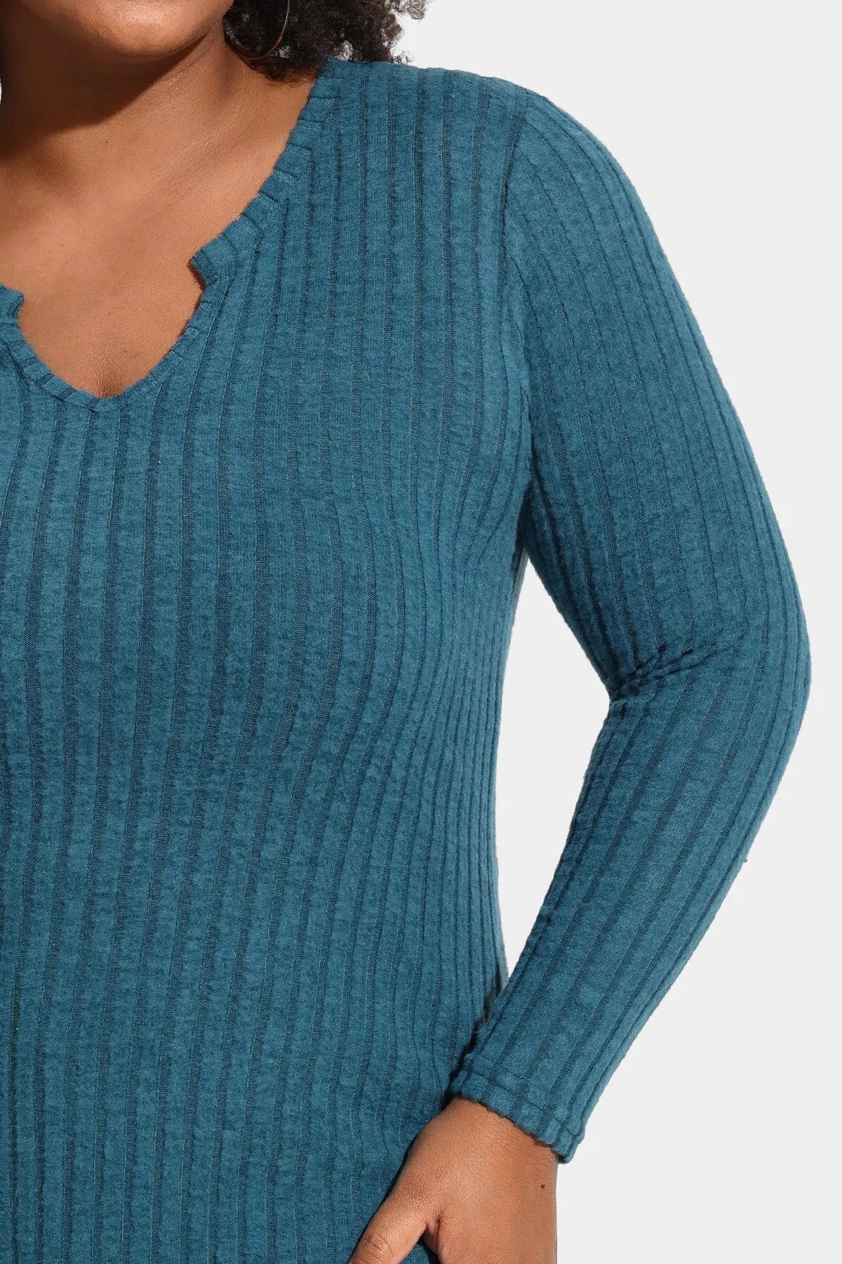 Ritera Texture Velvet Notched Neckline Basic Long Sleeve T-Shirt