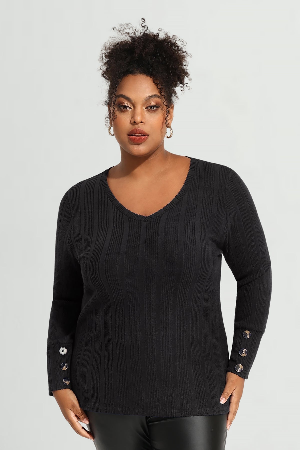 Plain Triple Button U-neckline Long Sleeve T-Shirt