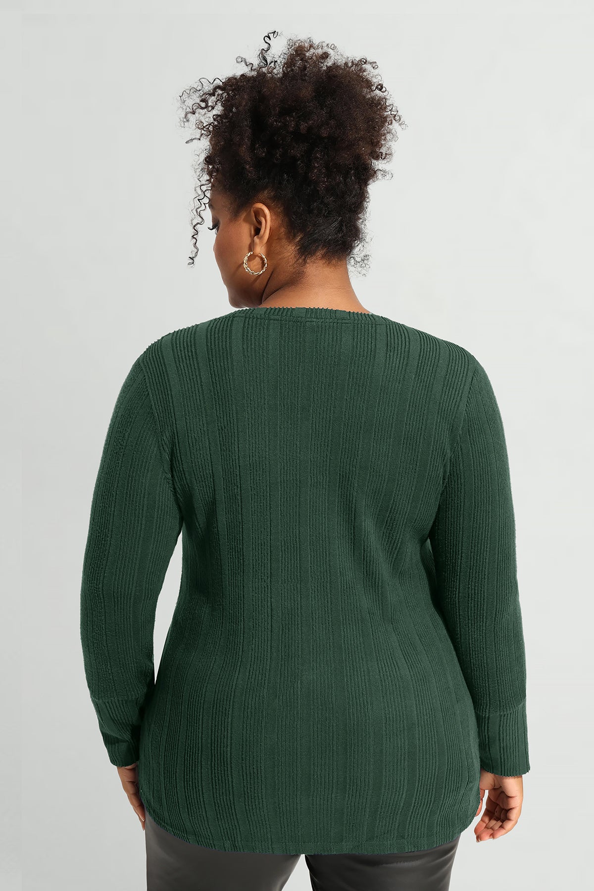 Plain Triple Button U-neckline Long Sleeve T-Shirt