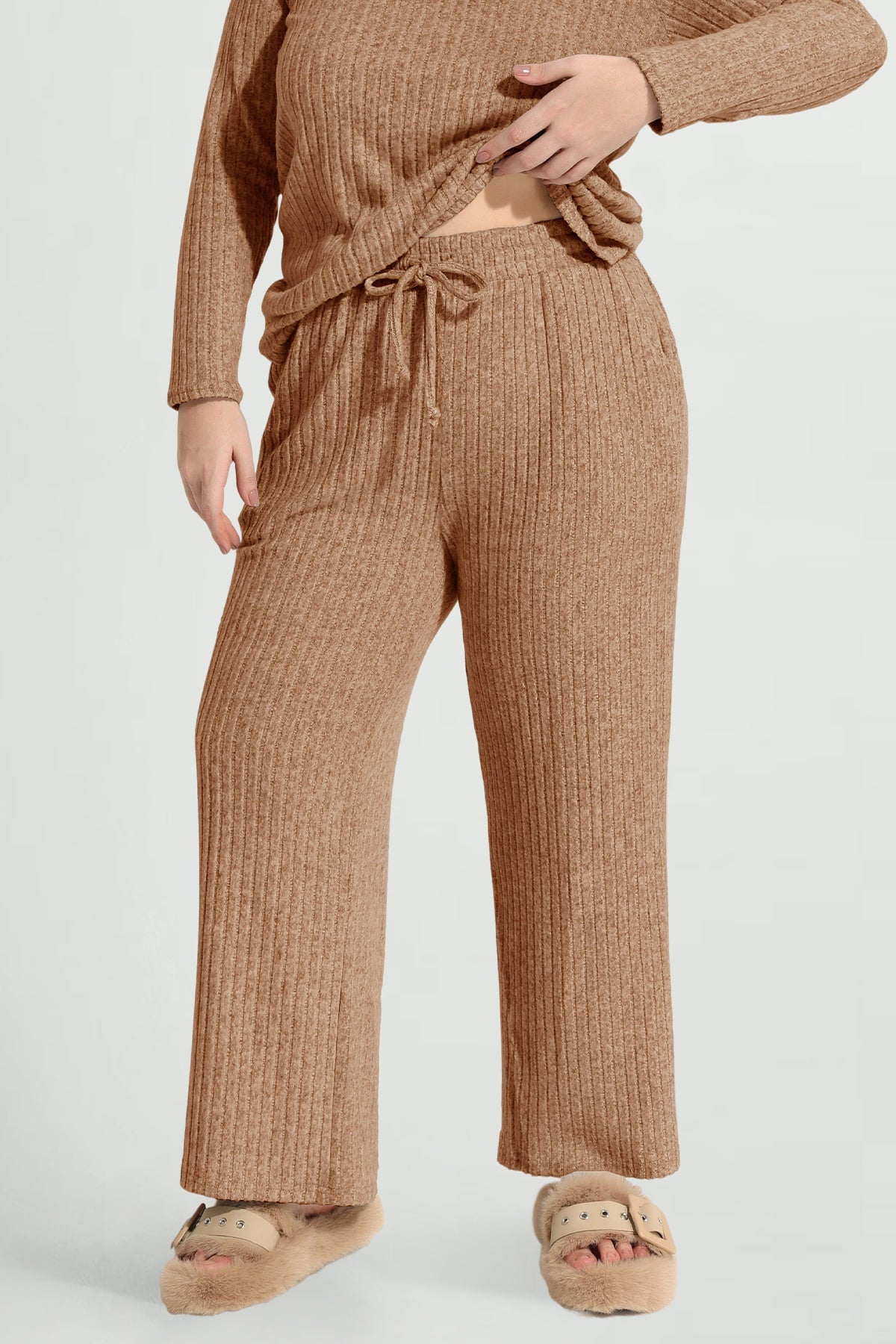 Drawstring Elastic Waist Velvet Basic Pants