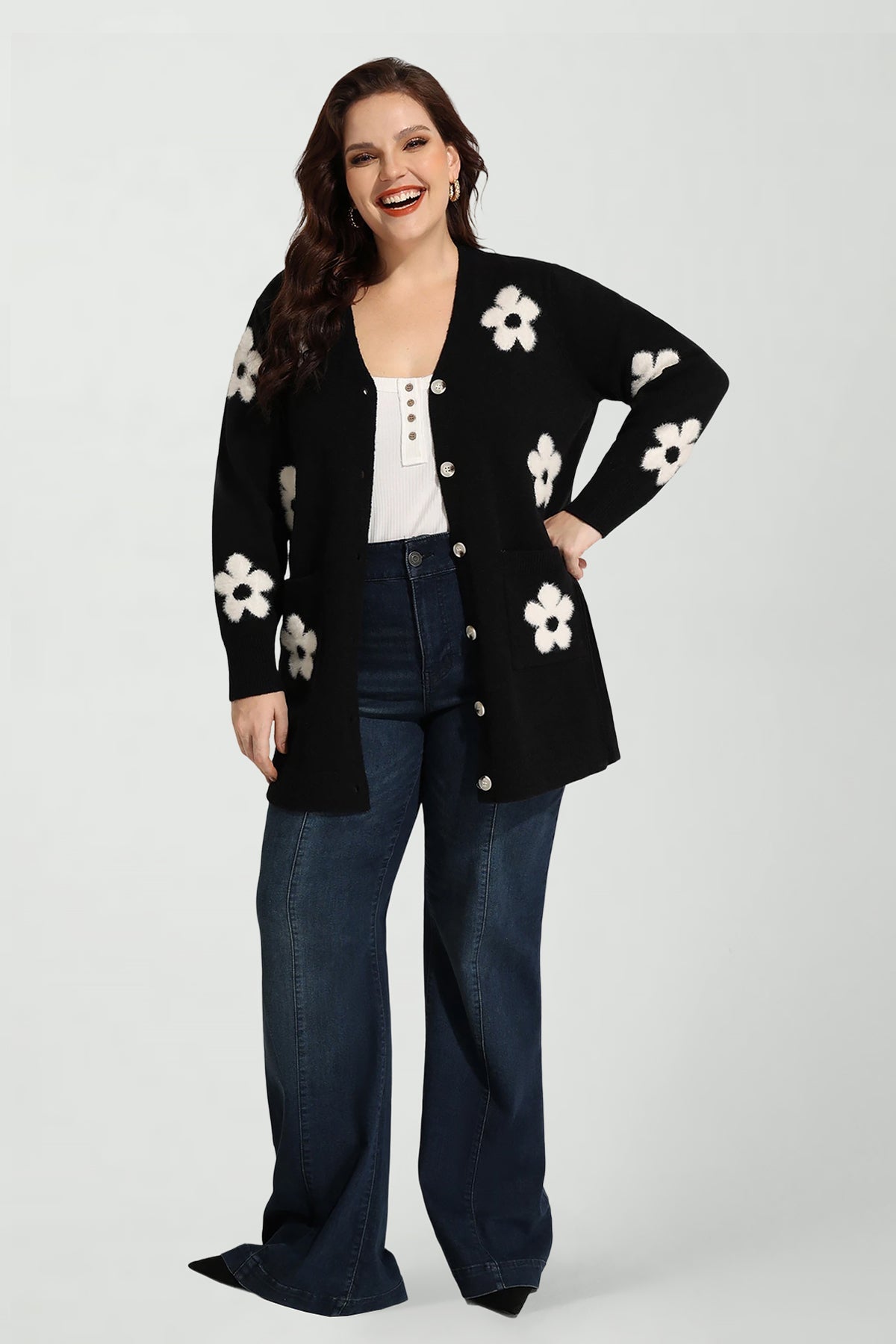 Ritera Pockets Daisy Floral Knit Button-Up Sweater
