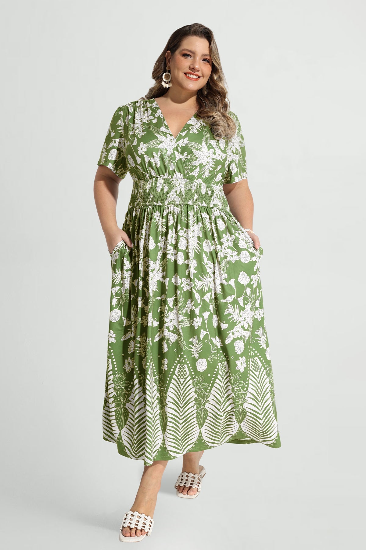 Ritera Pockets Elasticated Waist Floral A-line Maxi Dress
