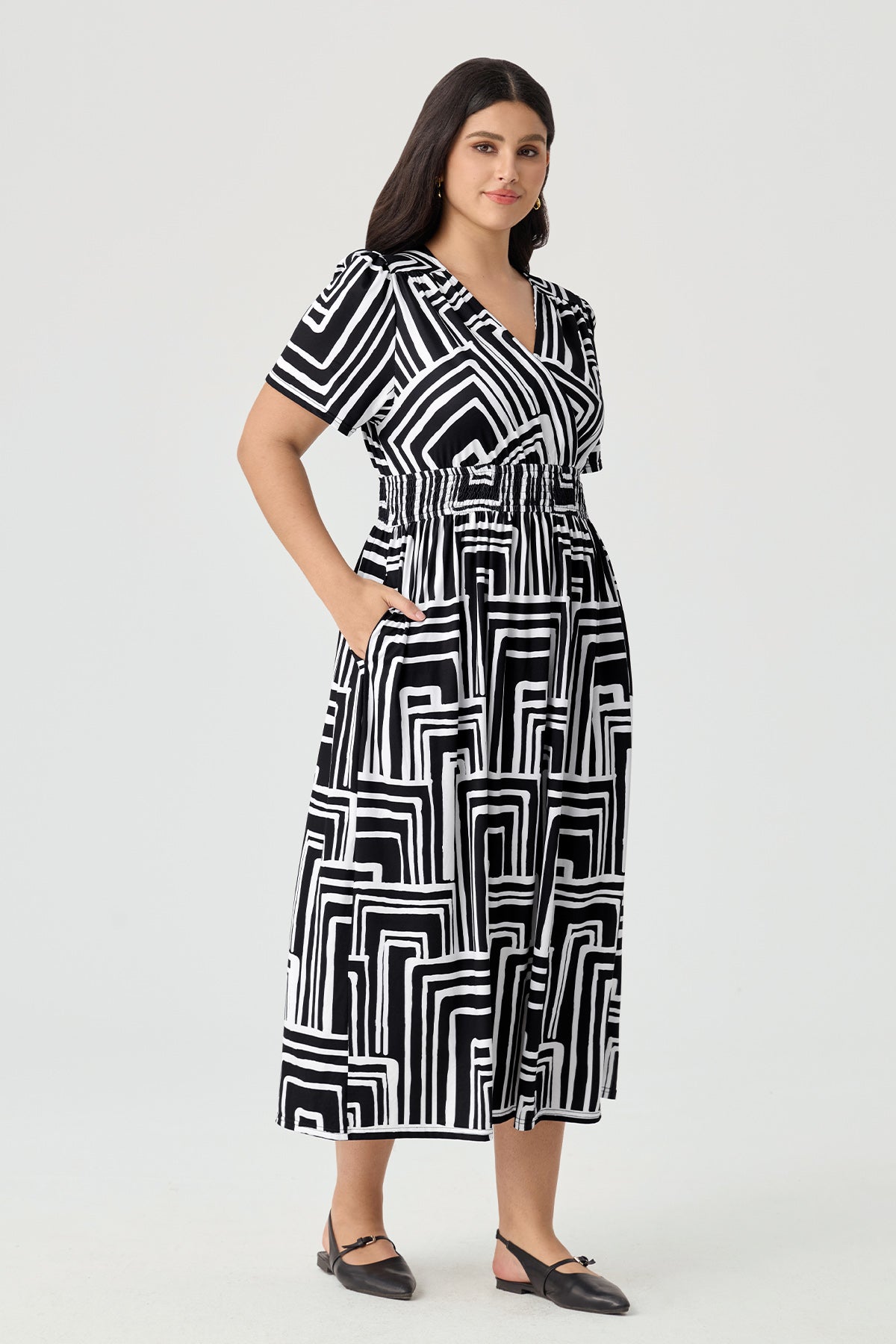 Geometric Print Smocked Waist V-Neck Midi Dress