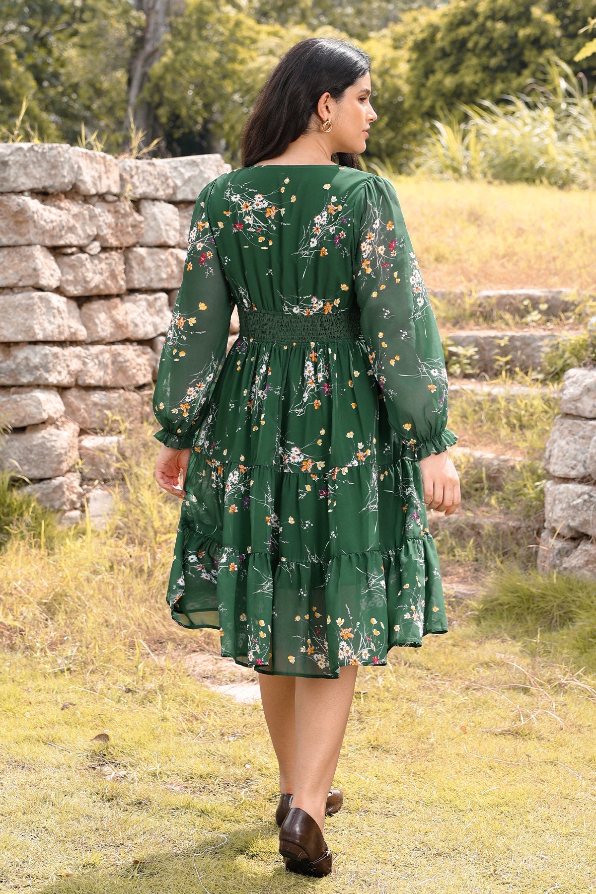 Ritera Pockets Floral Smocked Waist Long Sleeve Tiered Midi Dress