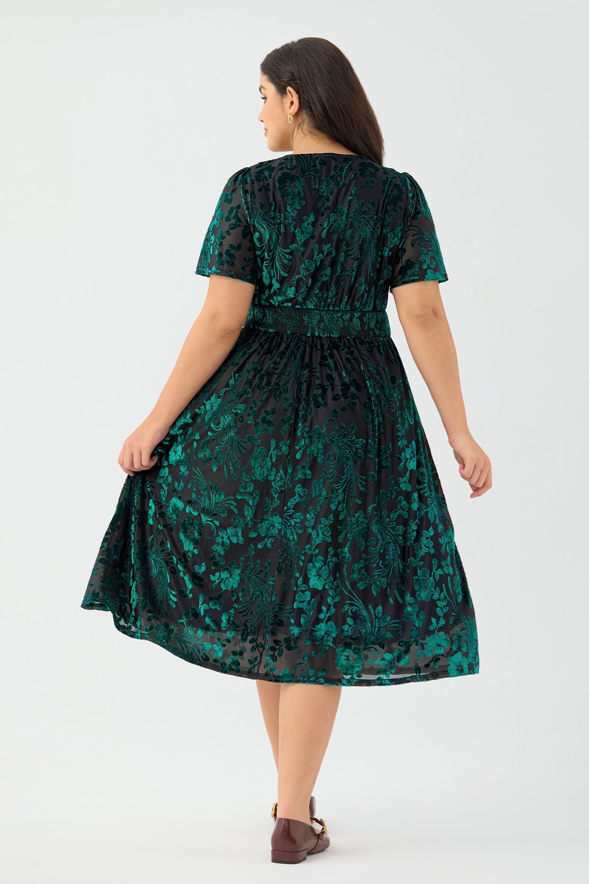 Ritera Pockets Smocked Waist Jacquard Floral A-Line Midi Dress