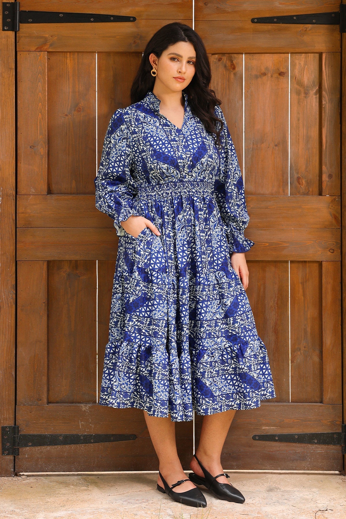 Ritera Pockets Smocked Waist Floral Print Tiered Midi Dress