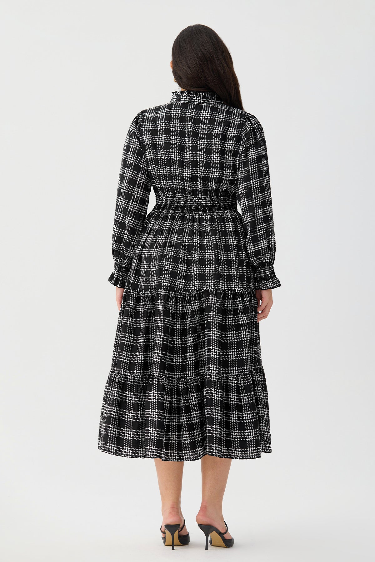 Ritera Pockets Plaid Tiered Smocked Waist Flowy Midi Dress