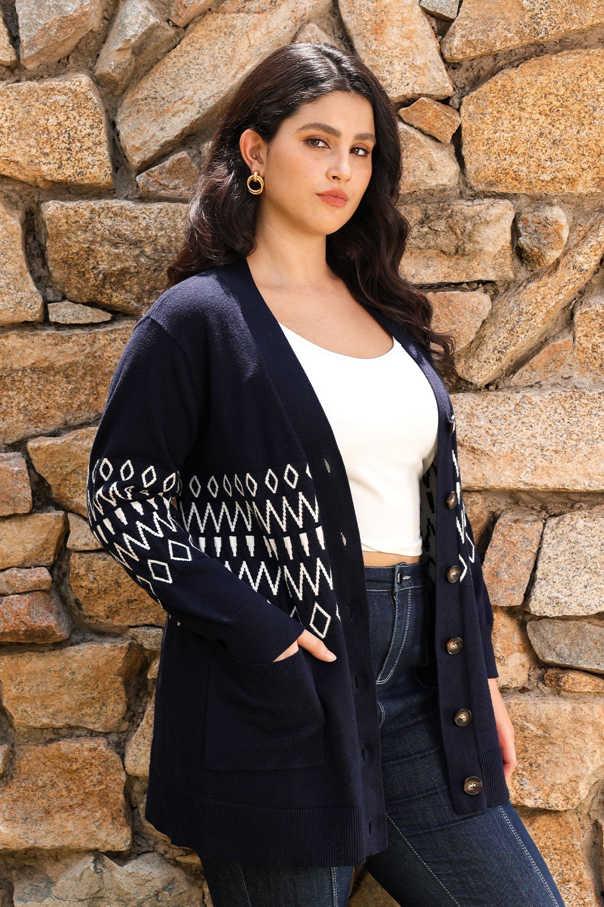 Ritera Pockets Aztec Pattern Button-Up Knit Cardigan