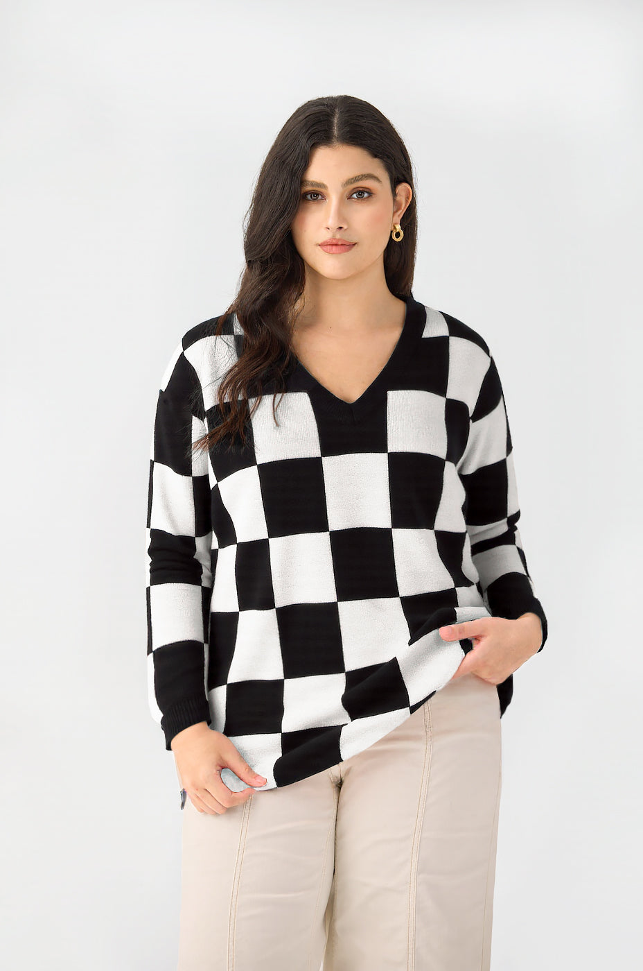 Ritera Checkerboard V-Neck Cozy Knit Pullover Sweater