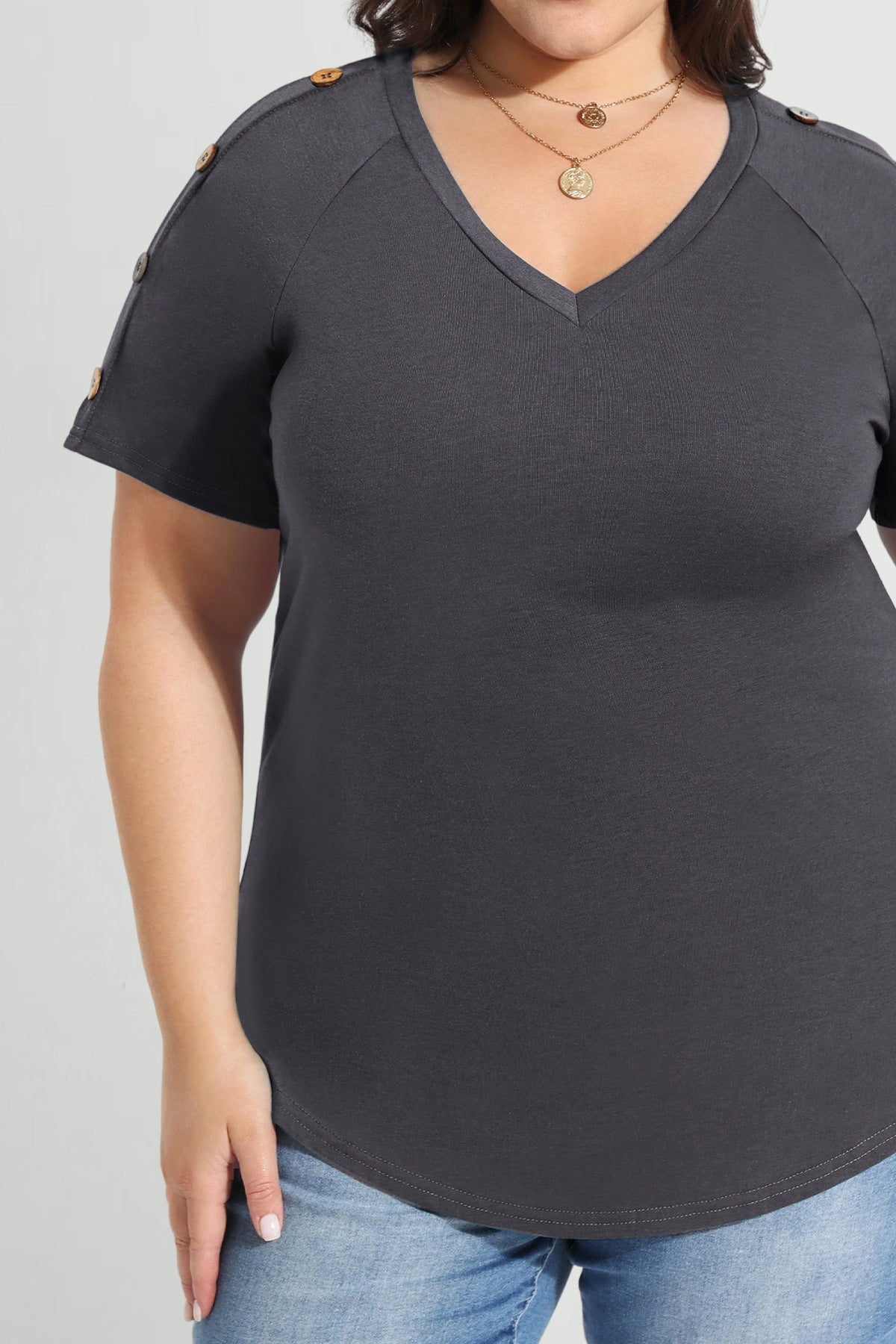 Ritera Plain V-neck Button Detail Short Sleeve T-Shirt