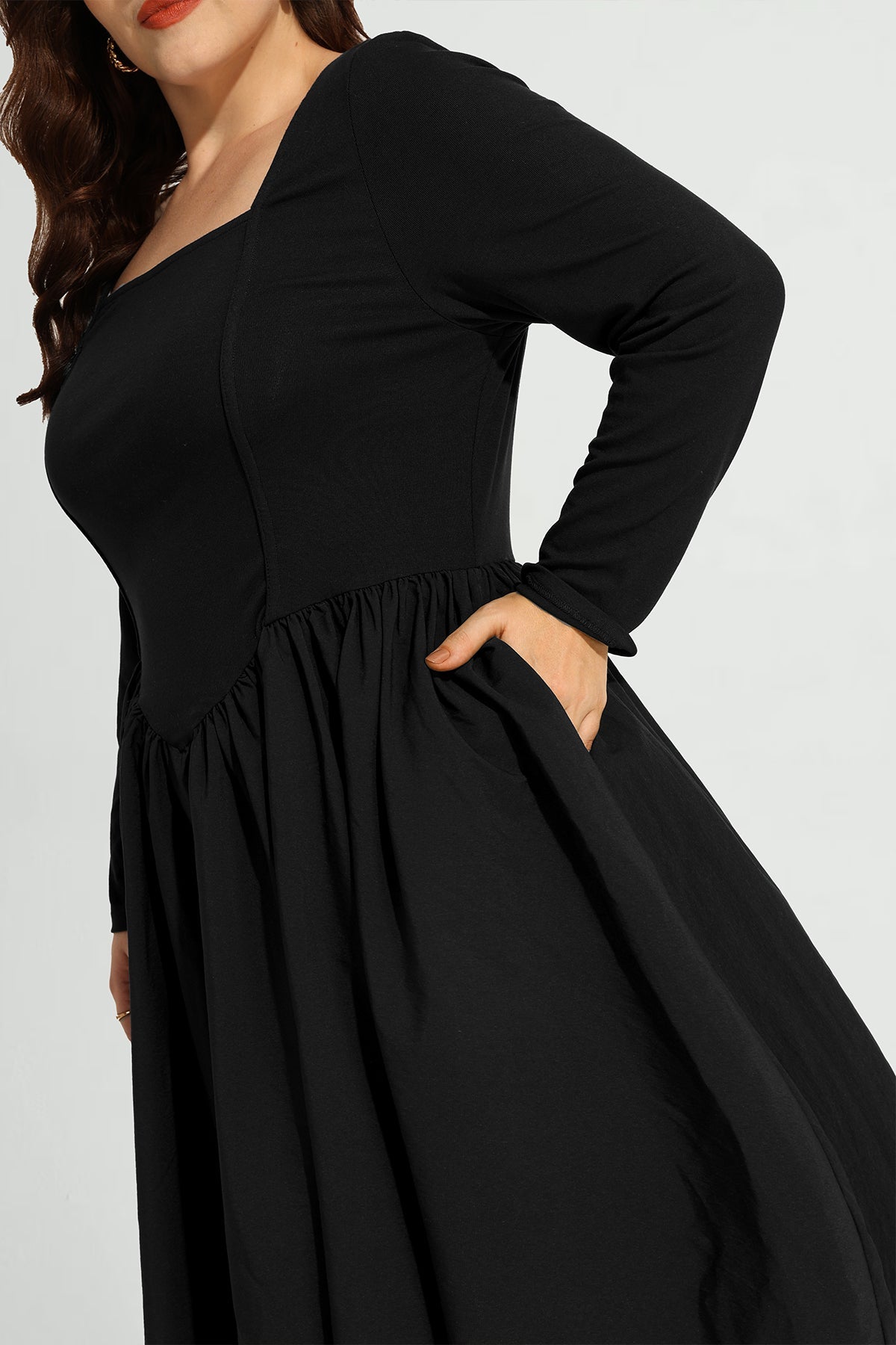 Ritera Pockets Square Neck Pleated Mini Dress