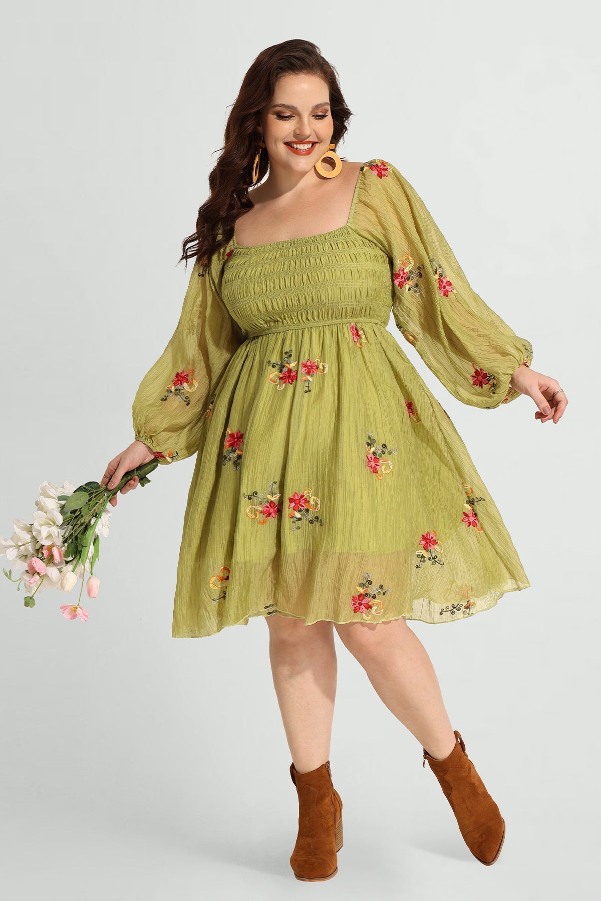 Ritera Embroidered Floral Shirred Square Neck A-line Midi Dress