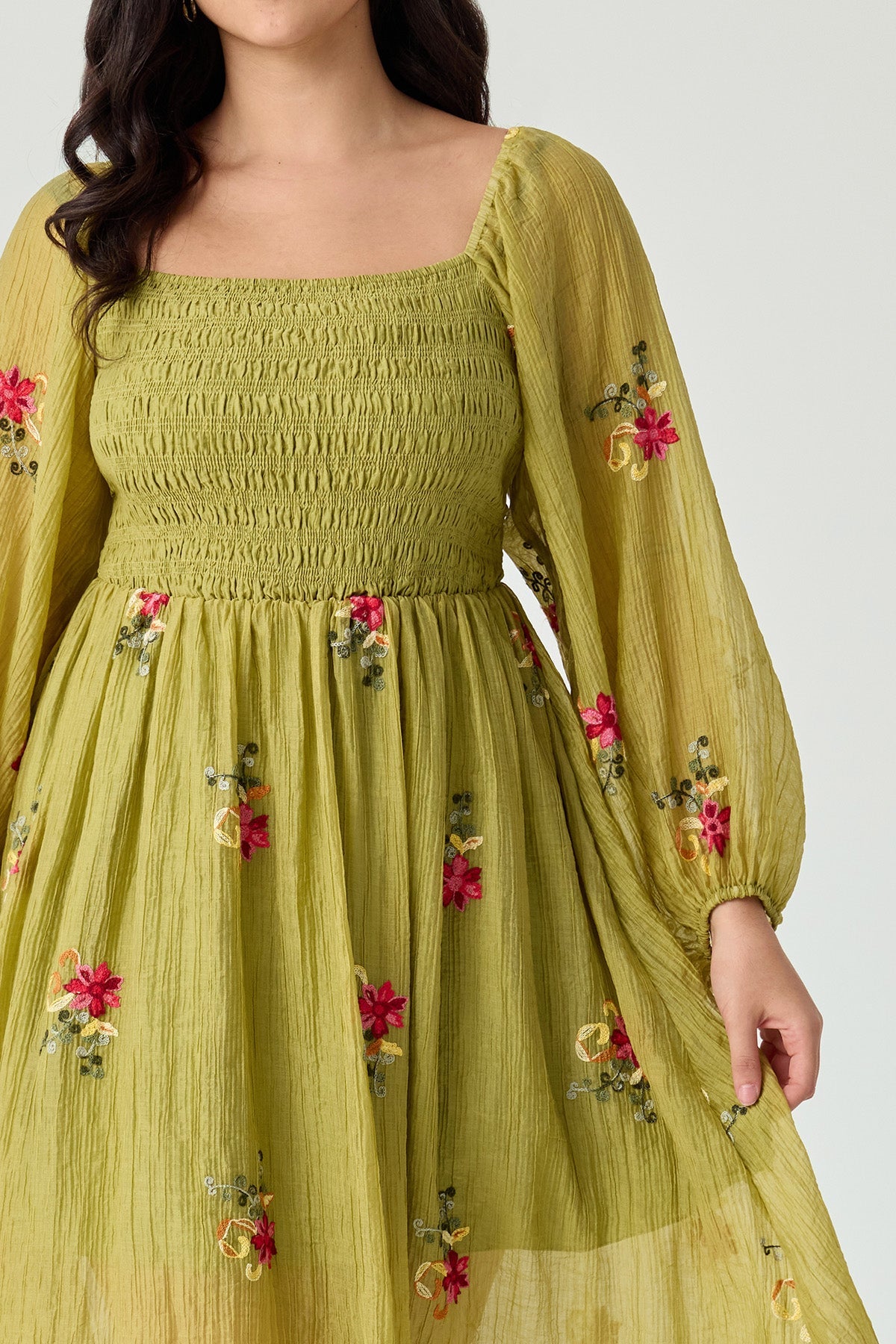 Ritera Embroidered Floral Shirred Square Neck A-line Midi Dress