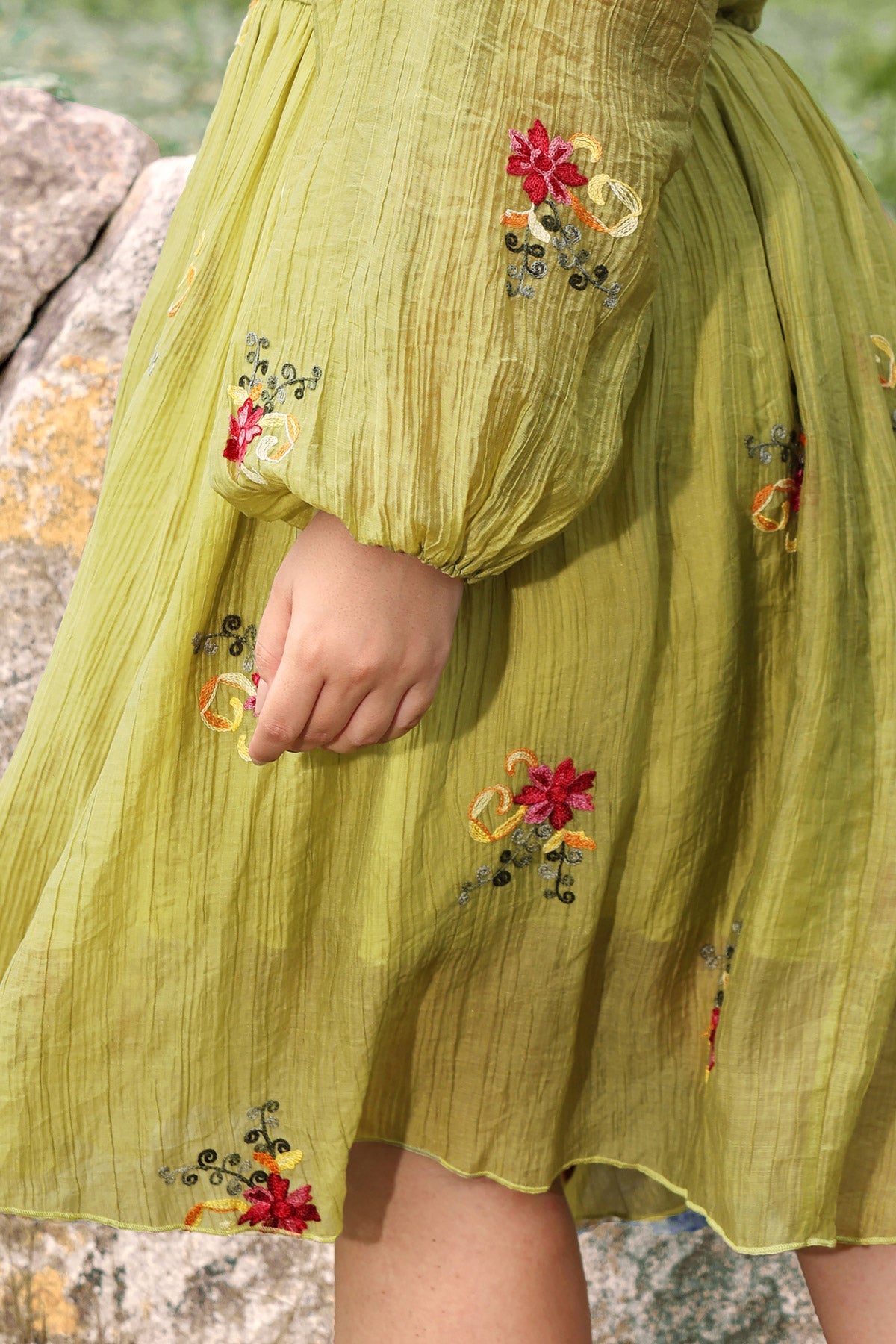 Ritera Embroidered Floral Shirred Square Neck A-line Midi Dress