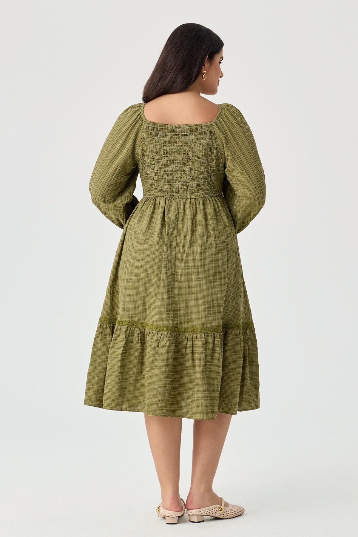 Ritera Pocket Elastic Waist Ruffle Hem Shirred Midi Dress