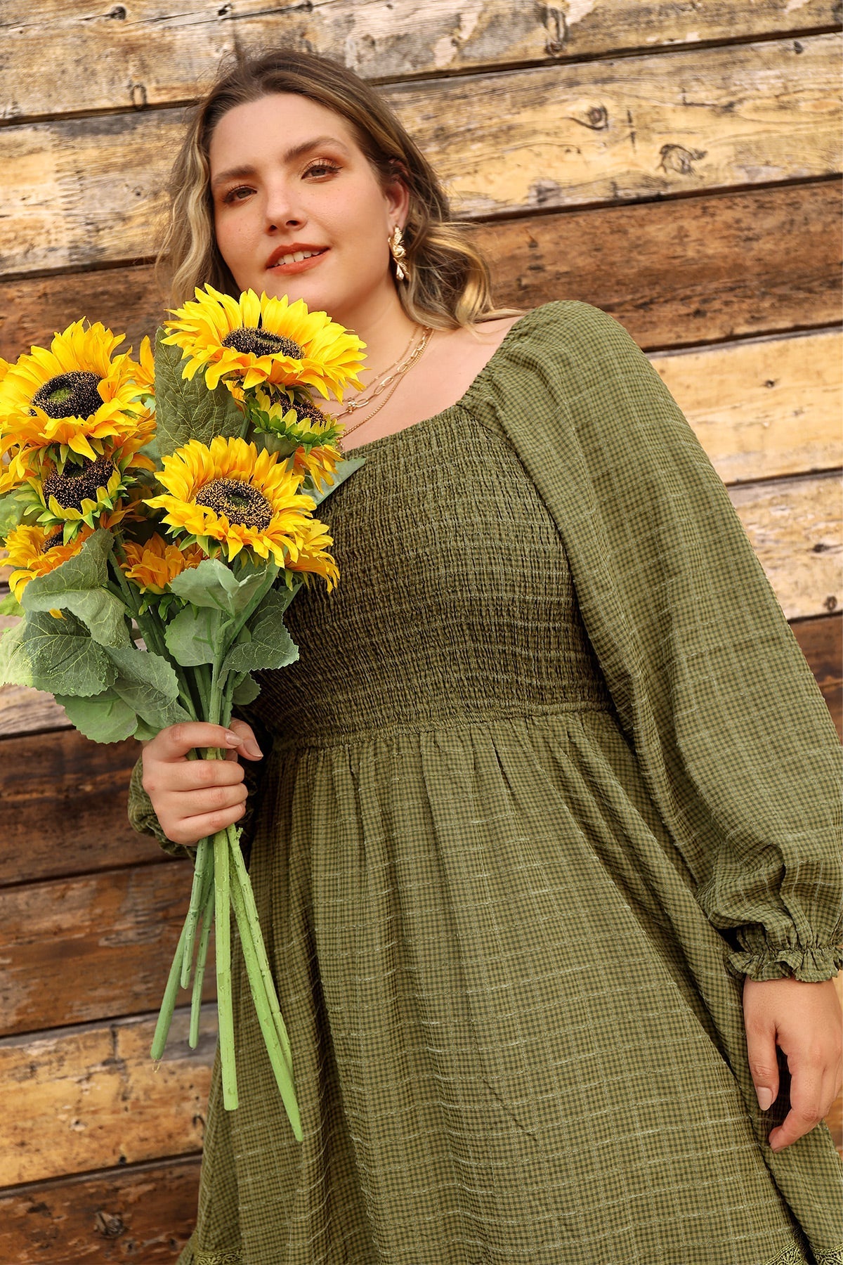 Ritera Pocket Elastic Waist Ruffle Hem Shirred Midi Dress