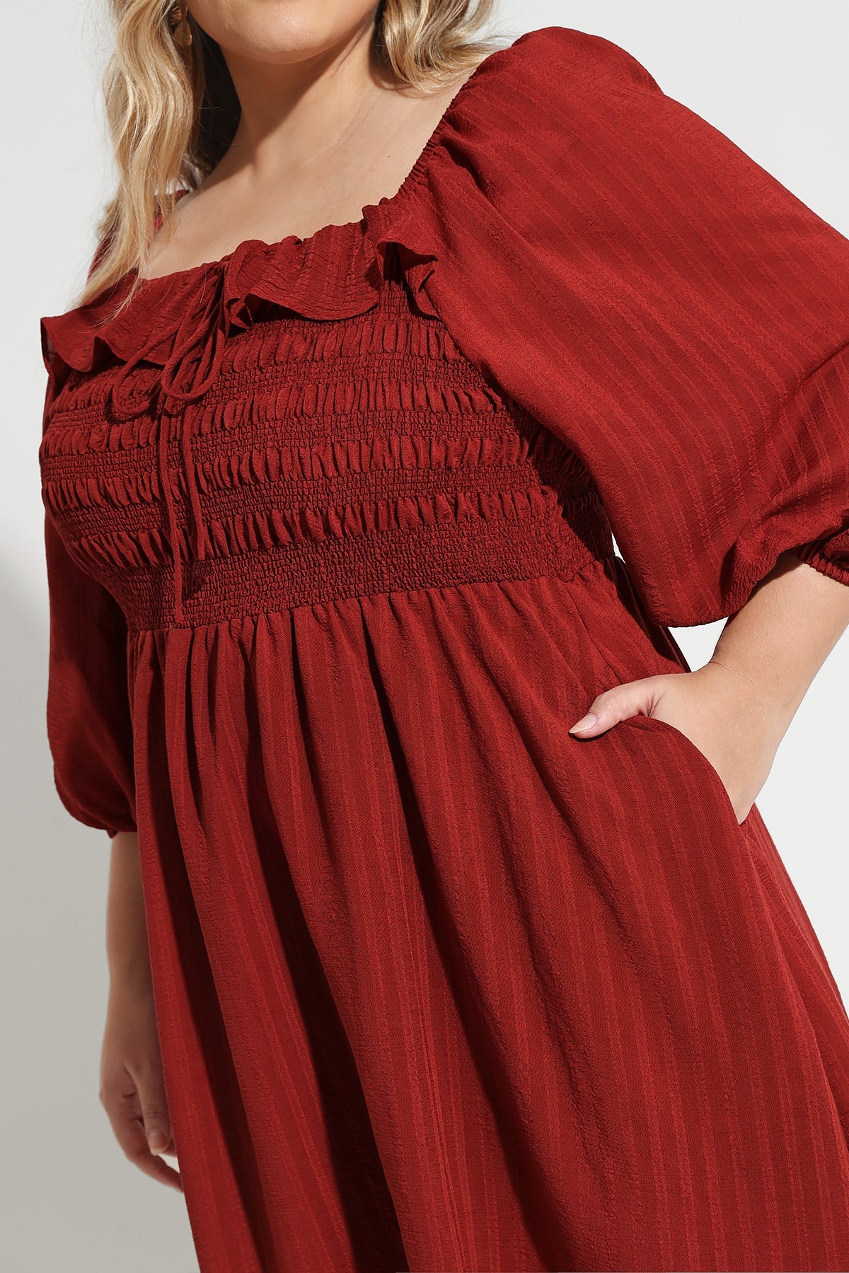 Pocket Drawstring Quarter Lanturn Sleeves Shirred Midi Dress