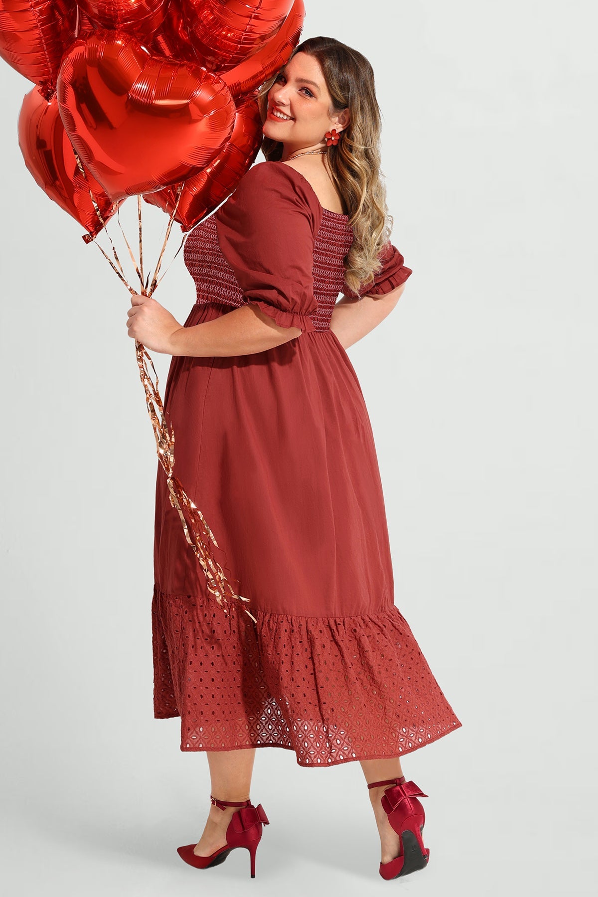 Ritera Pockets Pinhole Hem Shirred A-line Midi Dress