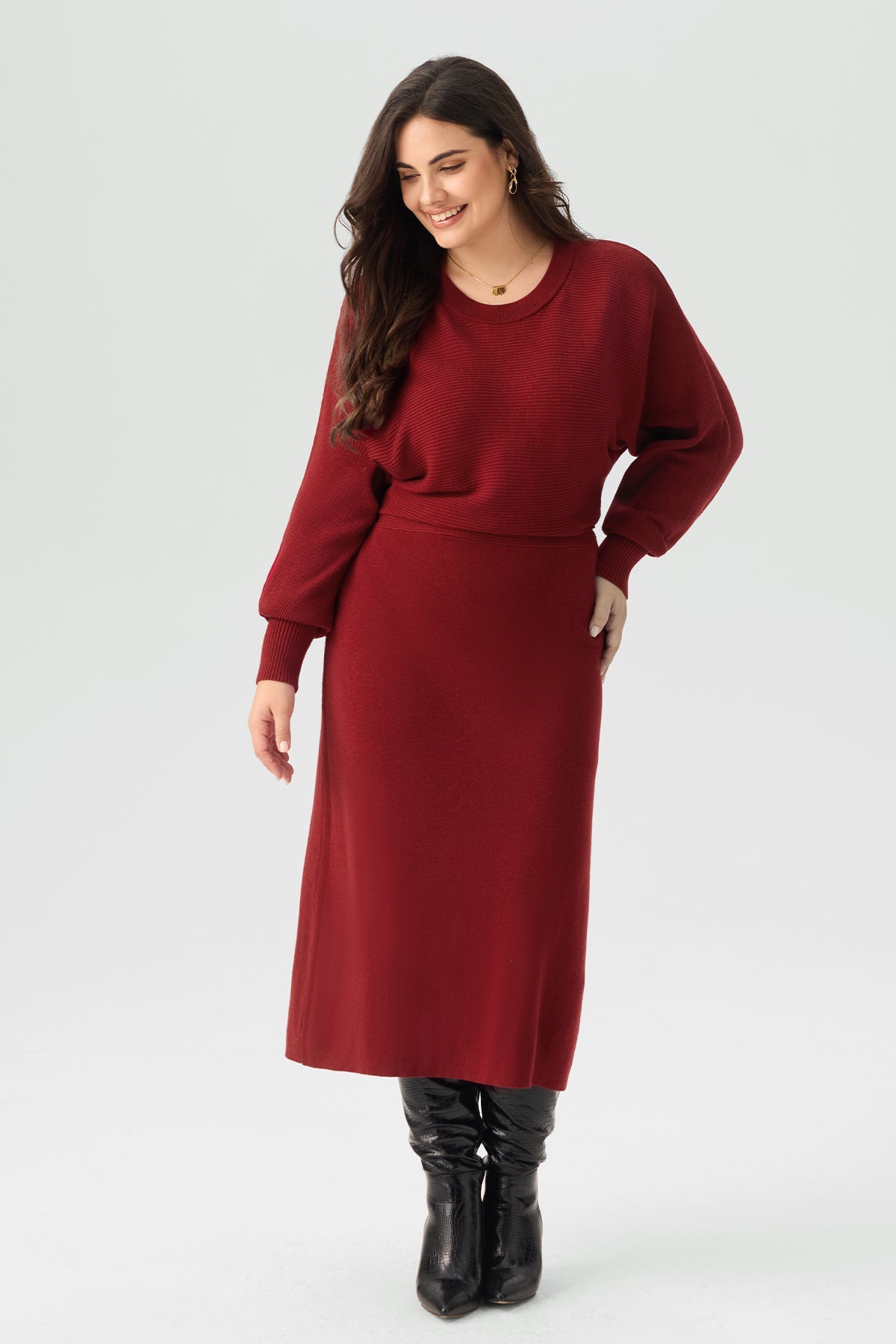 Ribbed Knit Crew Neck Long Sleeve Maxi Dress