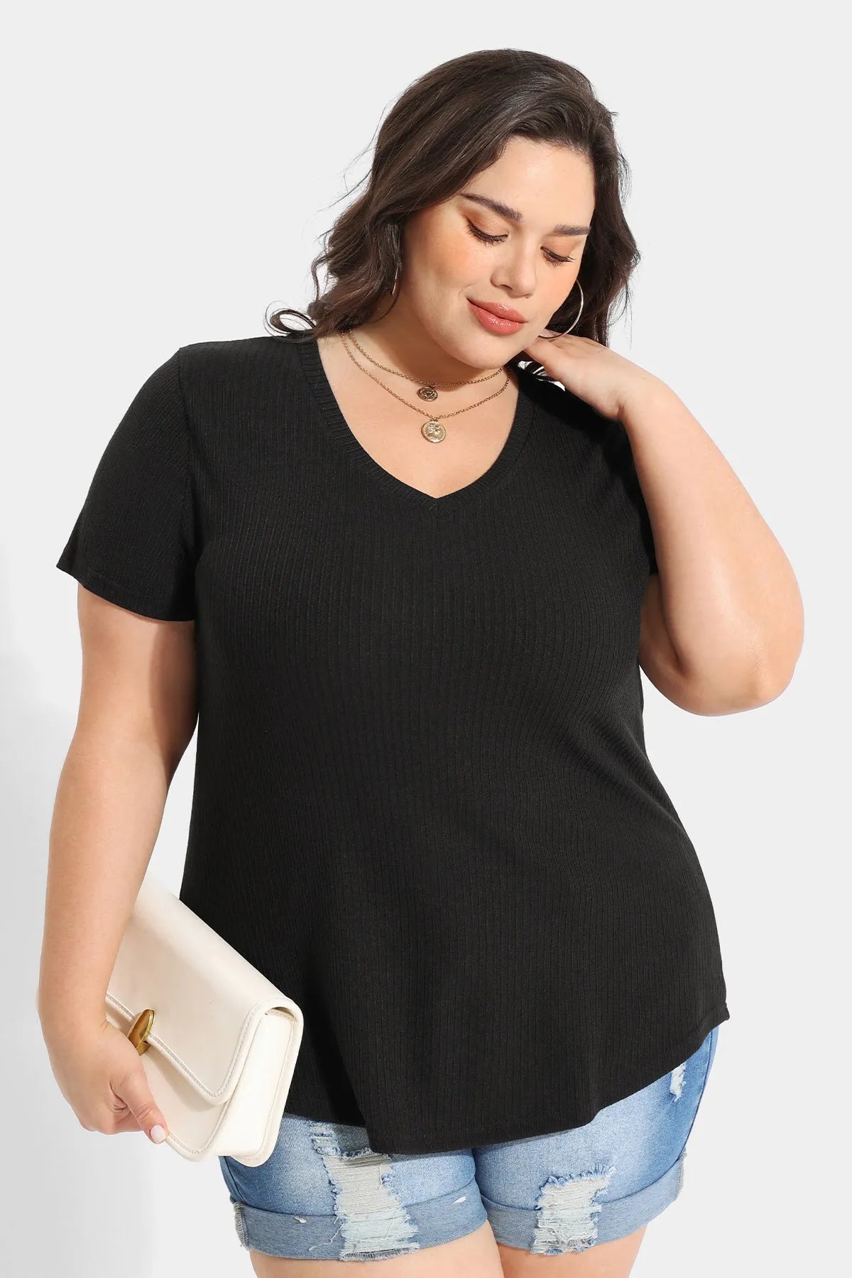 Supersoft V-neck Essential Basic T-Shirt