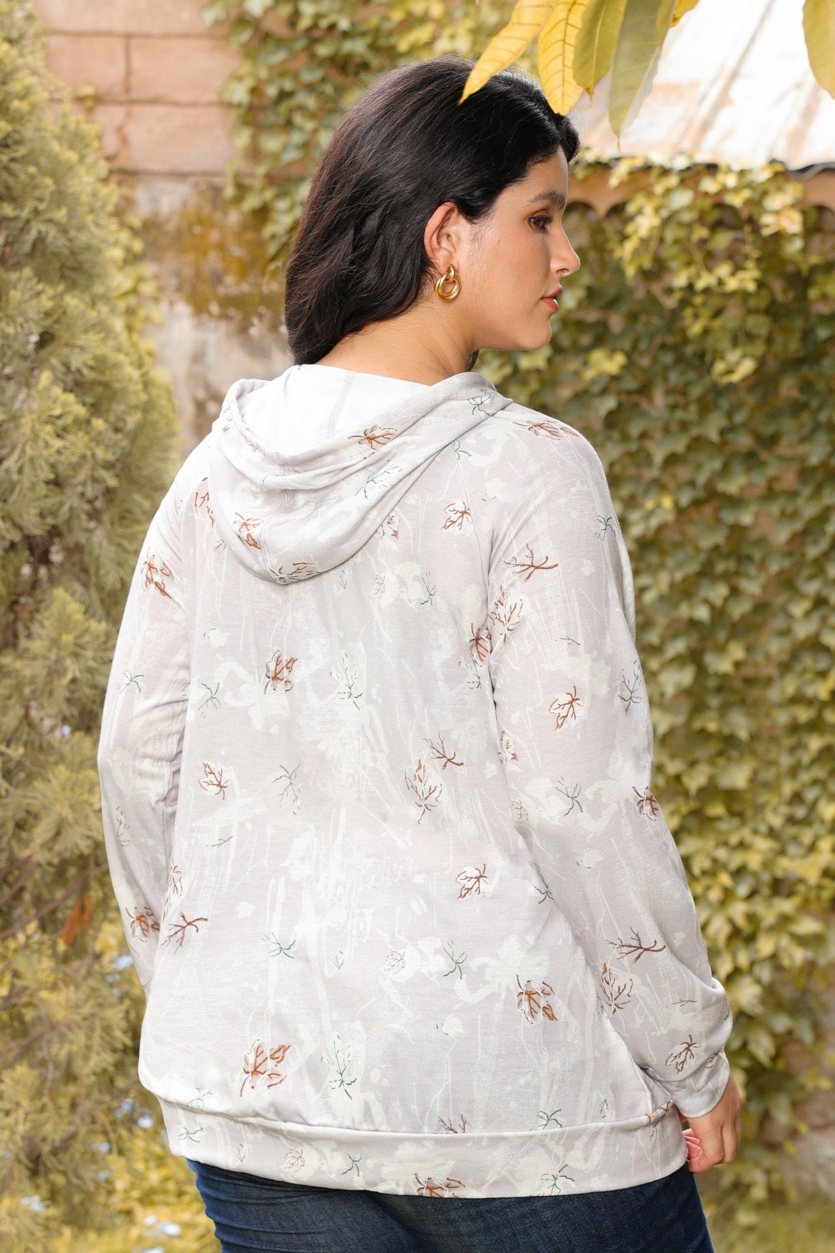 Ritera Kangaroo Pocket Adjustable Drawstring  Floral Print Hoodie