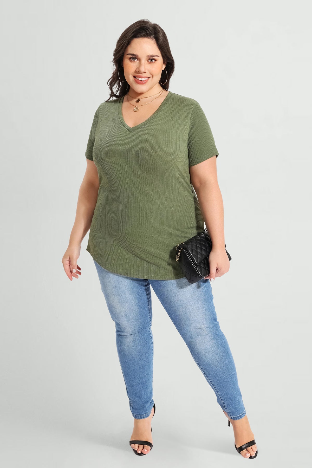 Supersoft V-neck Essential Basic T-Shirt