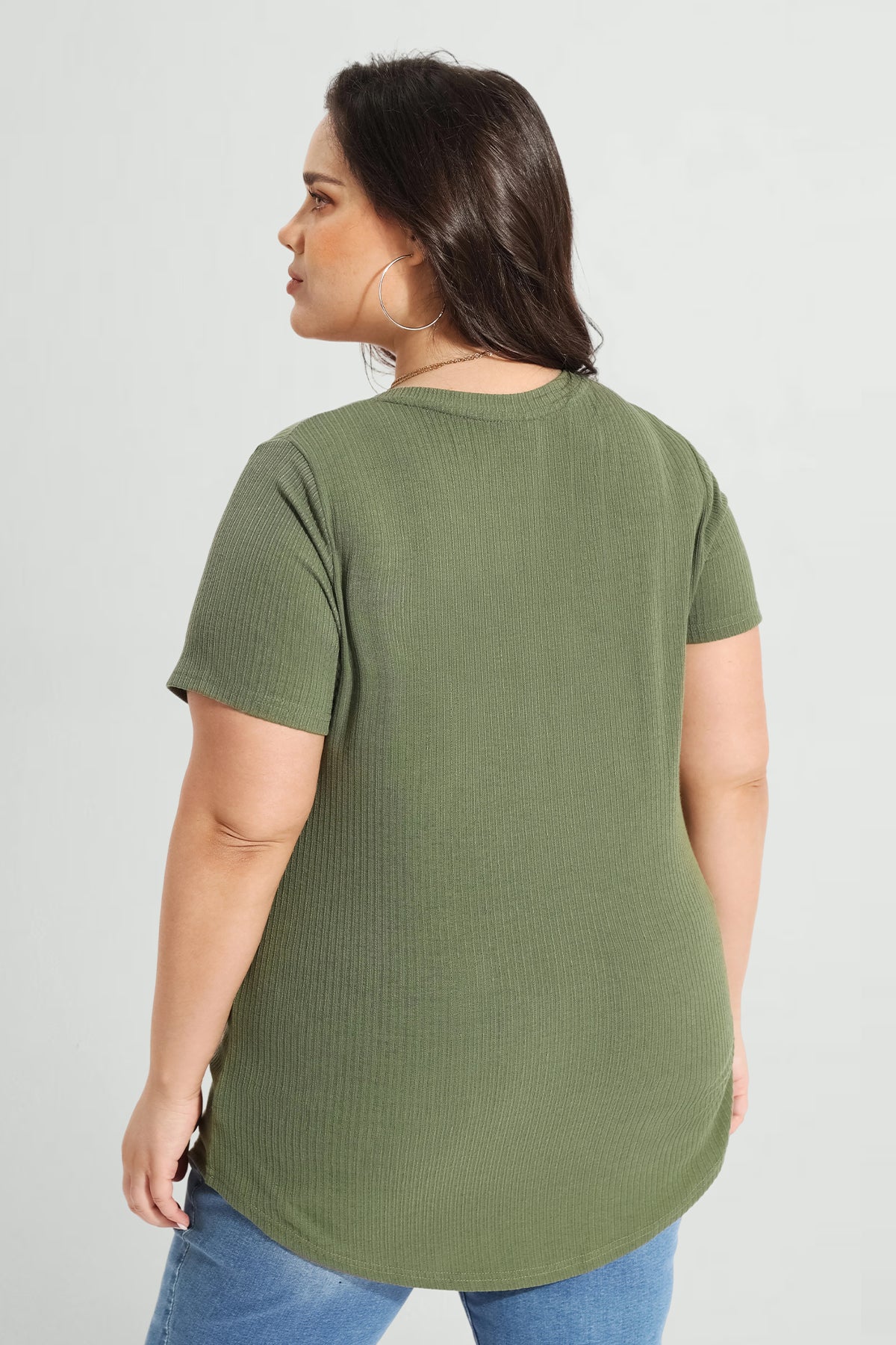 Supersoft V-neck Essential Basic T-Shirt