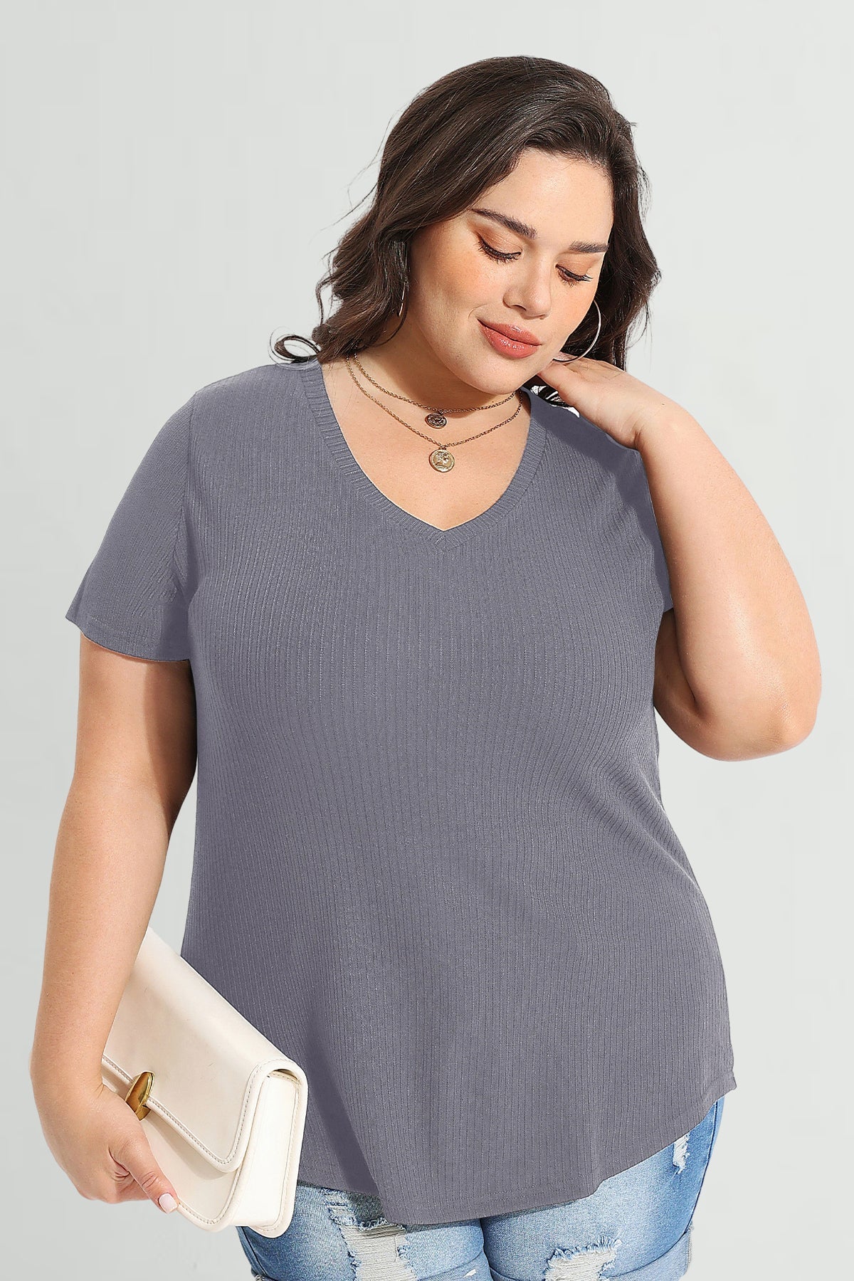 Supersoft V-neck Essential Basic T-Shirt