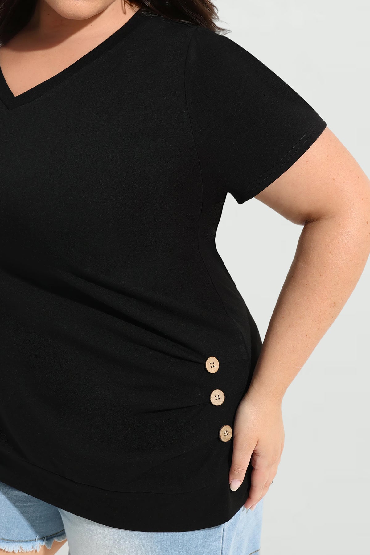 Ritera Solid Button Side V Neck Short Sleeve T-Shirt