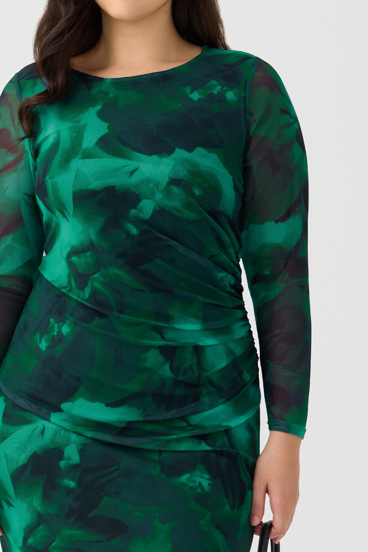 Ritera Plaid Ruched Chic Bodycon Cocktail Midi Dress