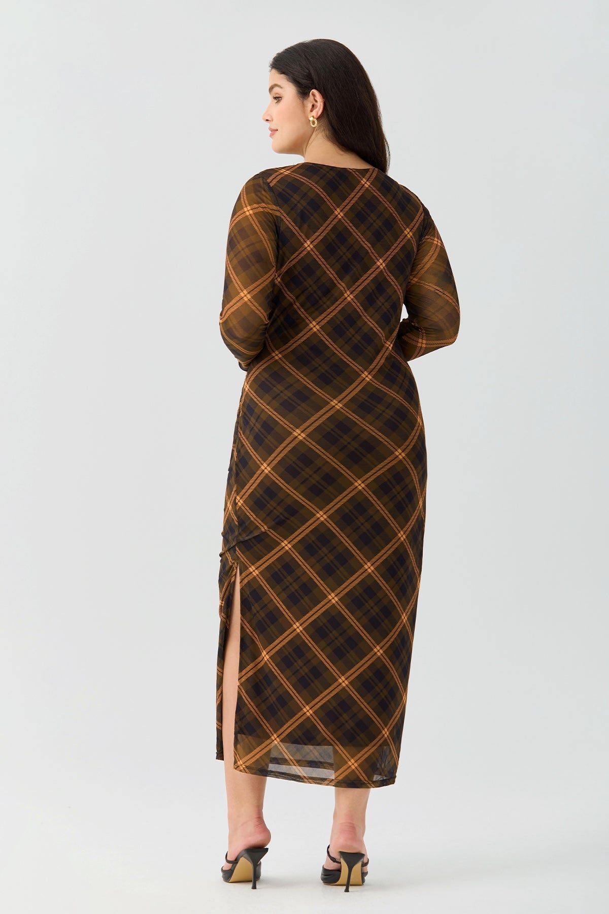 Ritera Plaid Ruched Chic Bodycon Cocktail Midi Dress