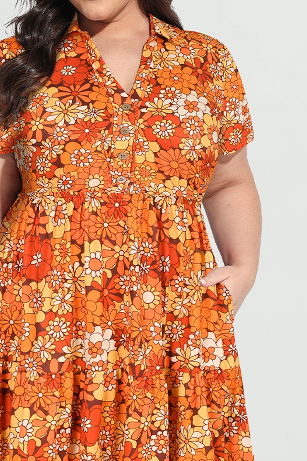 Ritera Pockets Striking Abstract Print Tiered Midi Dress