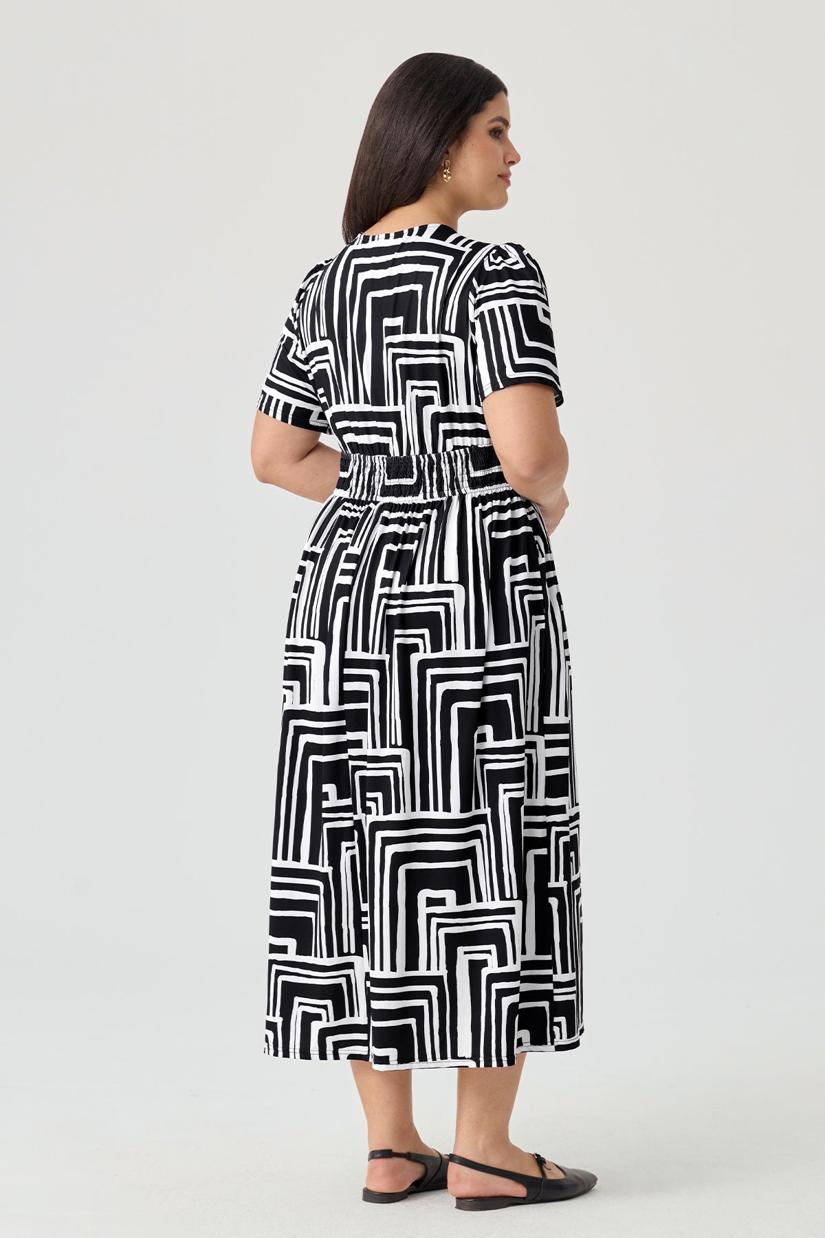 Geometric Print Smocked Waist V-Neck Midi Dress