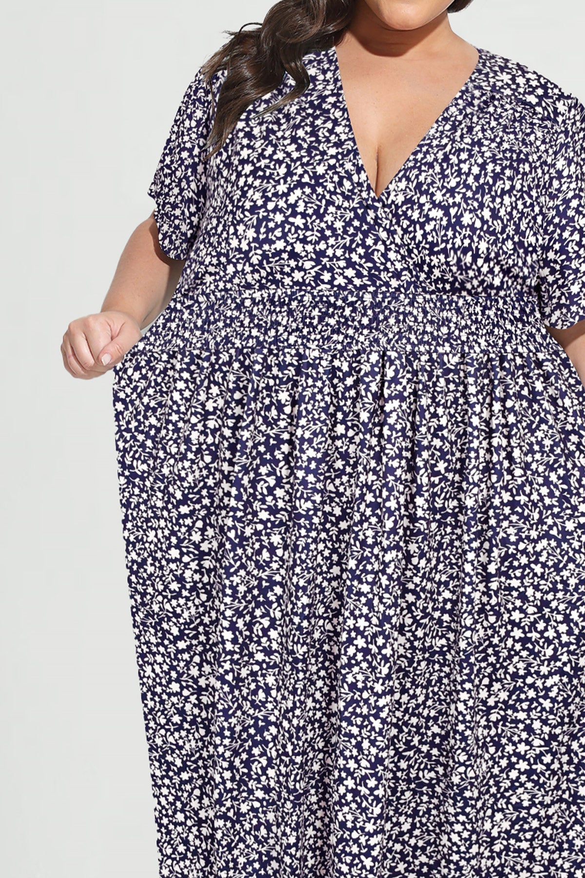 Ritera Pockets Elasticated Waist Floral A-line Maxi Dress