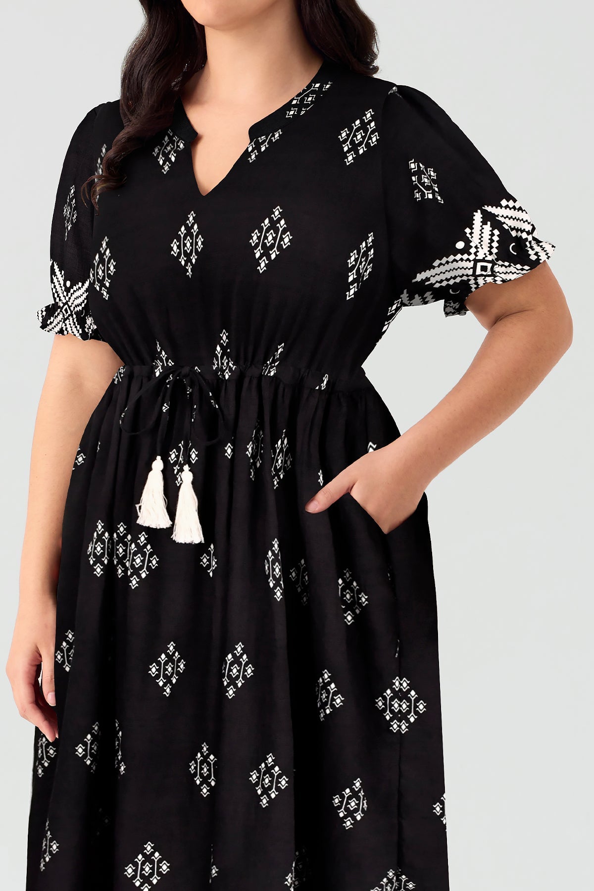 Pockets Elastic Waist Boho Midi Dress