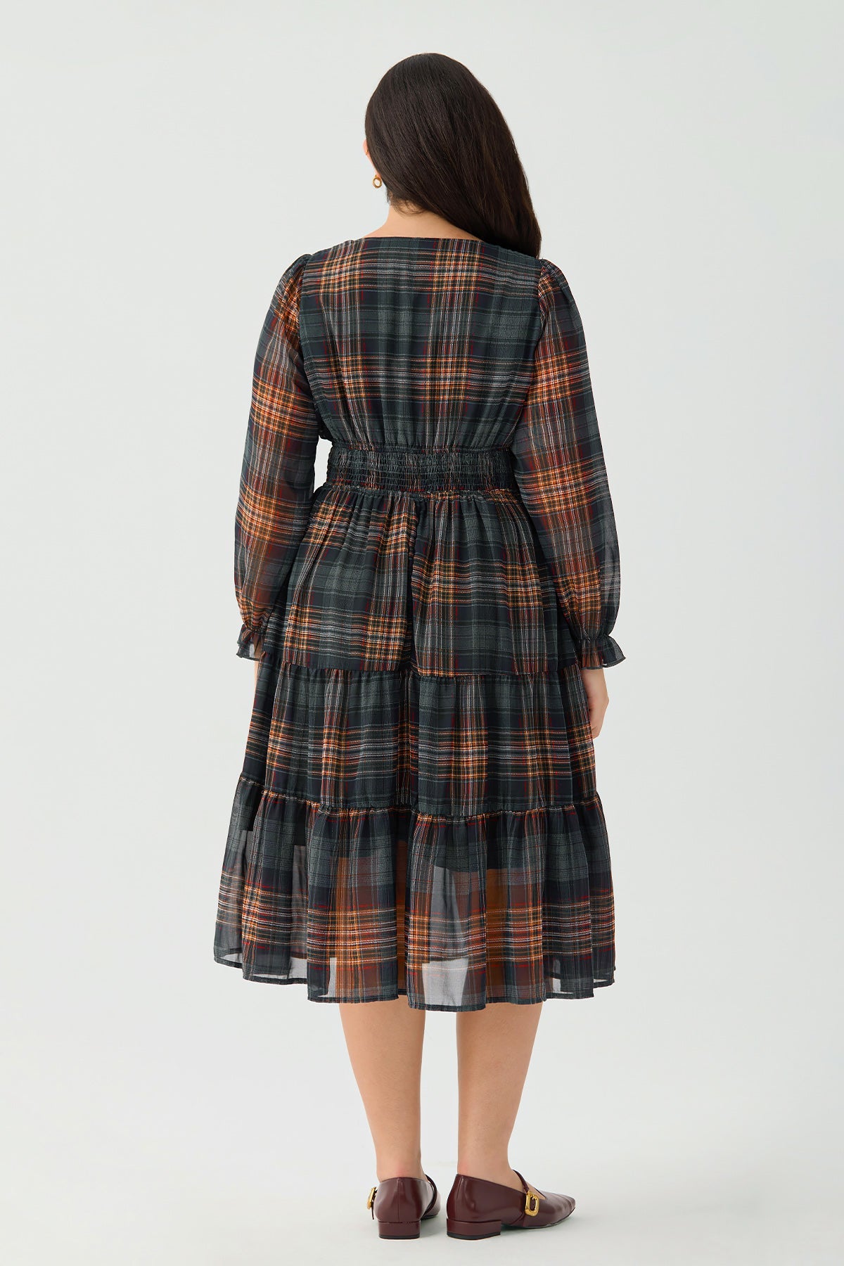 Ritera Pockets Plaid Smocked Waist Long Sleeve Tiered Midi Dress