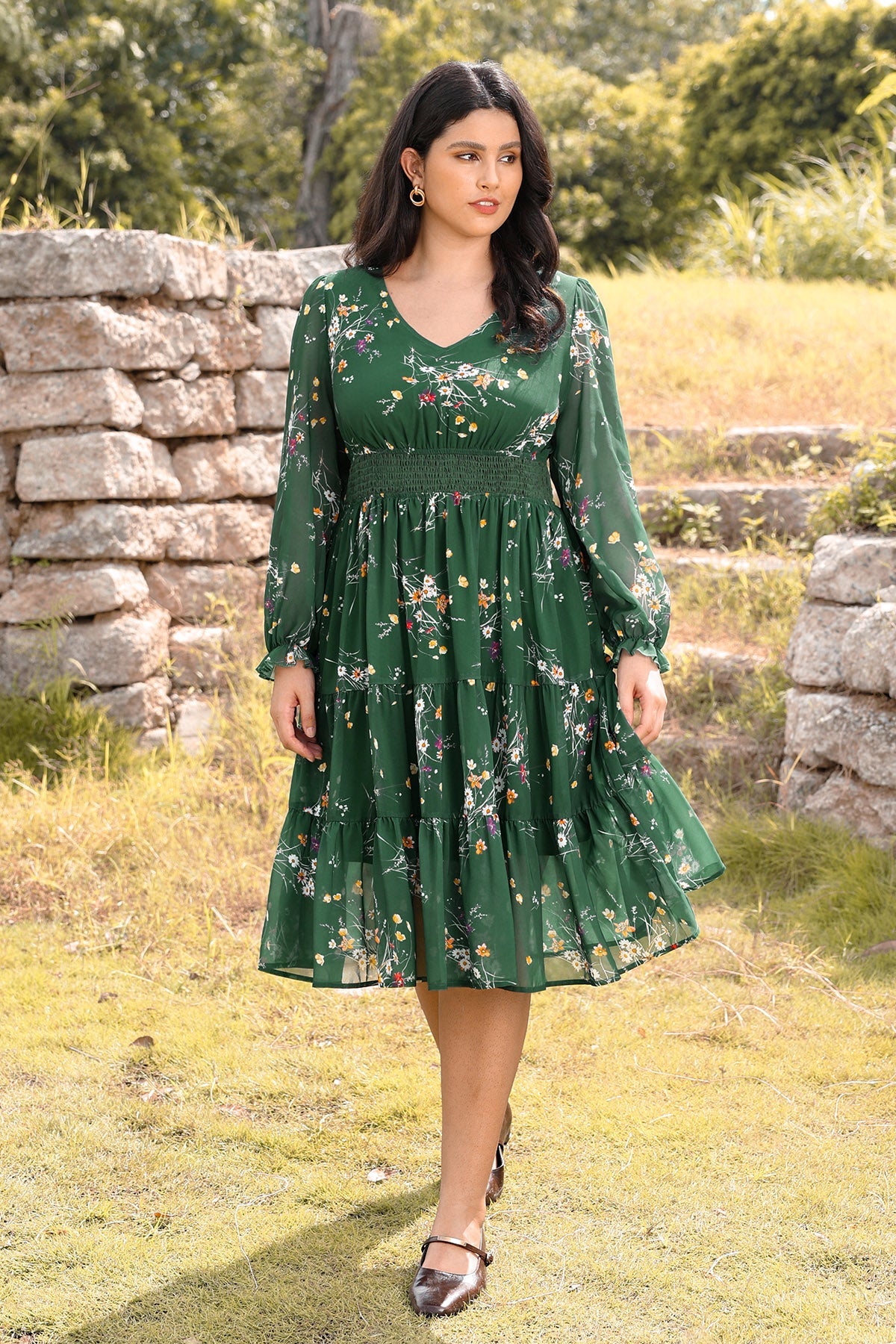 Ritera Pockets Floral Smocked Waist Long Sleeve Tiered Midi Dress