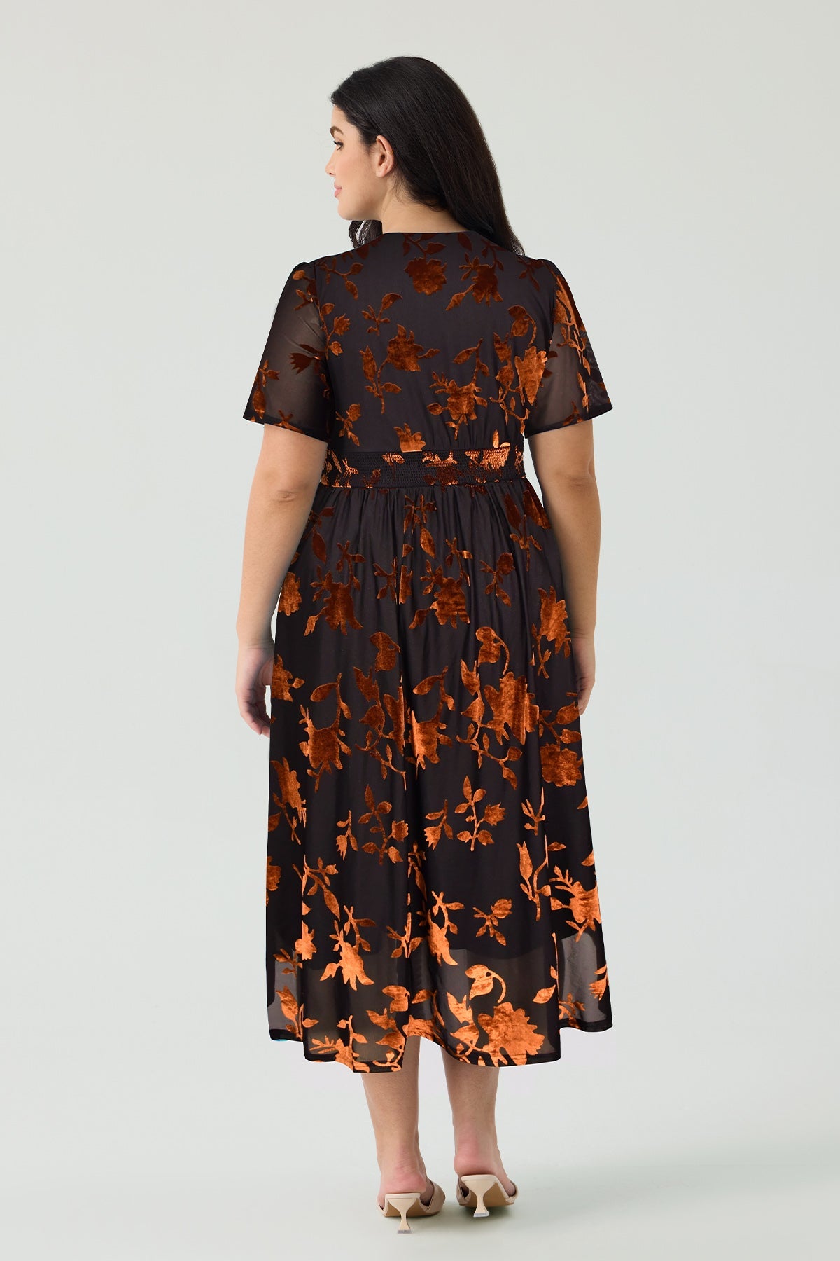 Ritera Pockets Smocked Waist Jacquard Floral A-Line Midi Dress