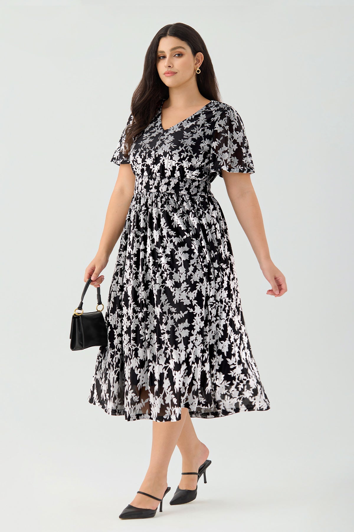 Ritera Pockets Smocked Waist Jacquard Floral A-Line Midi Dress