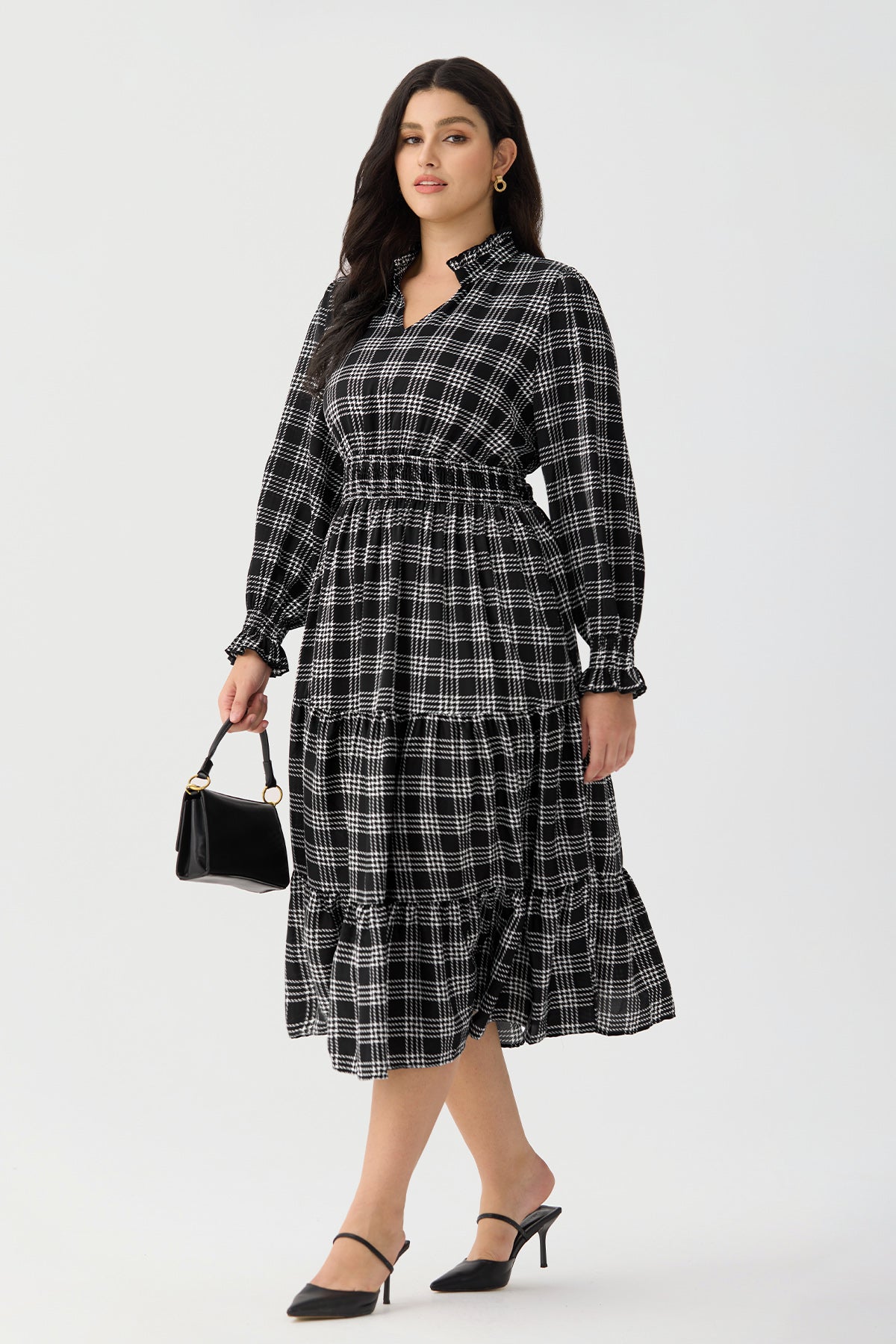 Ritera Pockets Plaid Tiered Smocked Waist Flowy Midi Dress