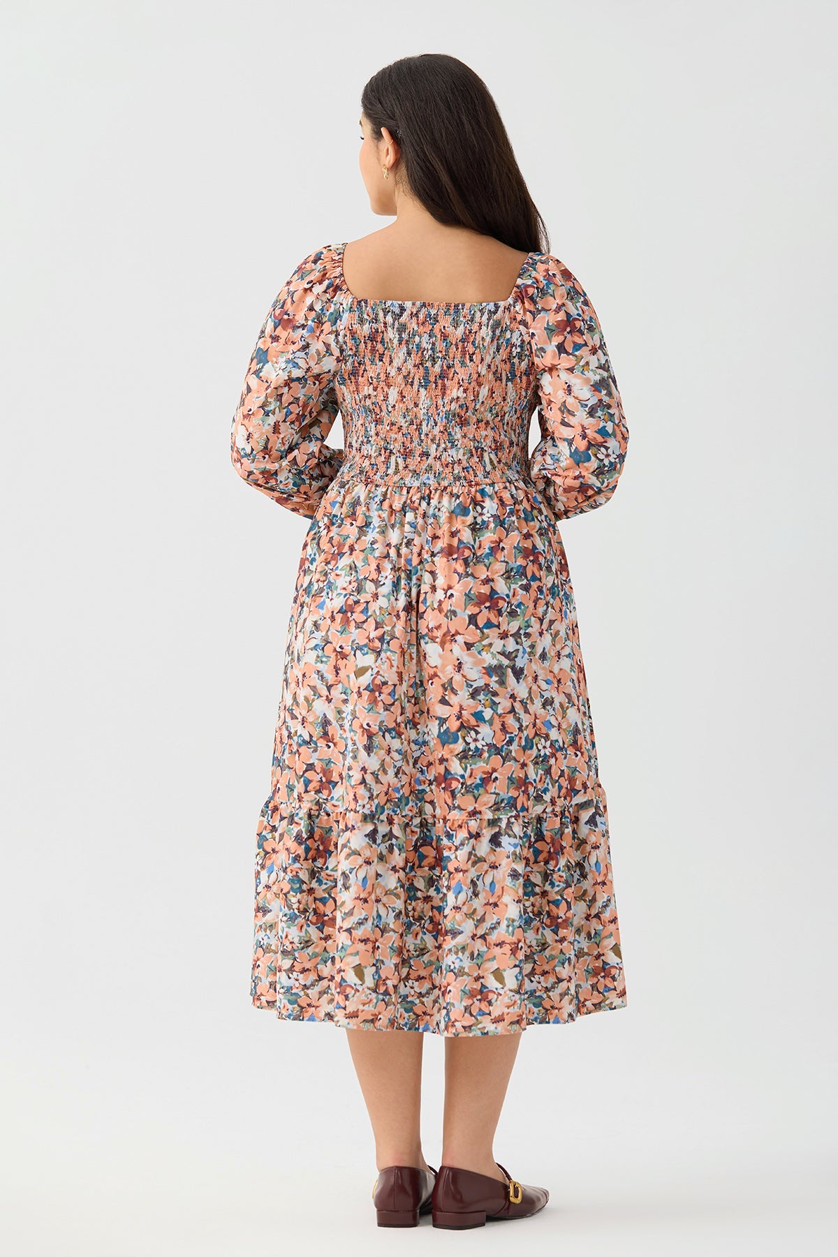 Ritera Pockets Floral Tiered Flowy Smocked Midi Dress