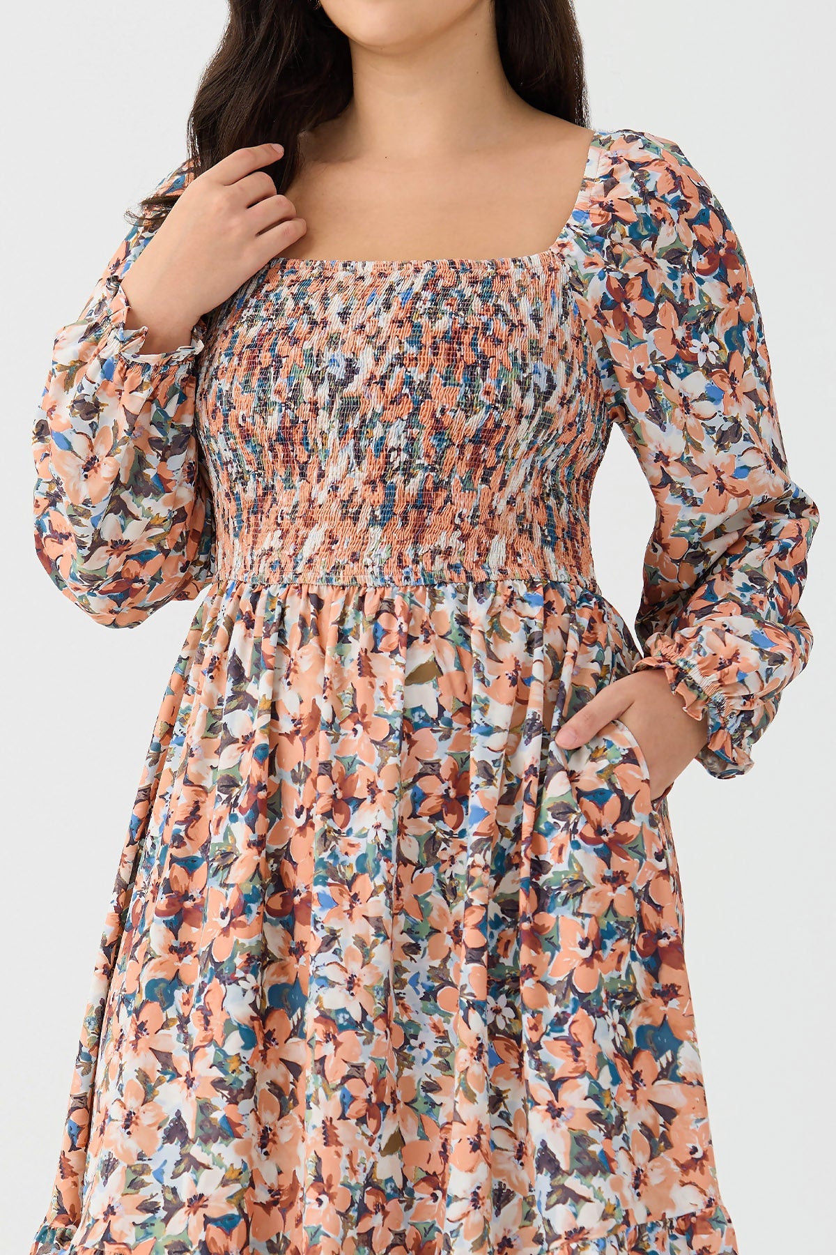 Ritera Pockets Floral Tiered Flowy Smocked Midi Dress