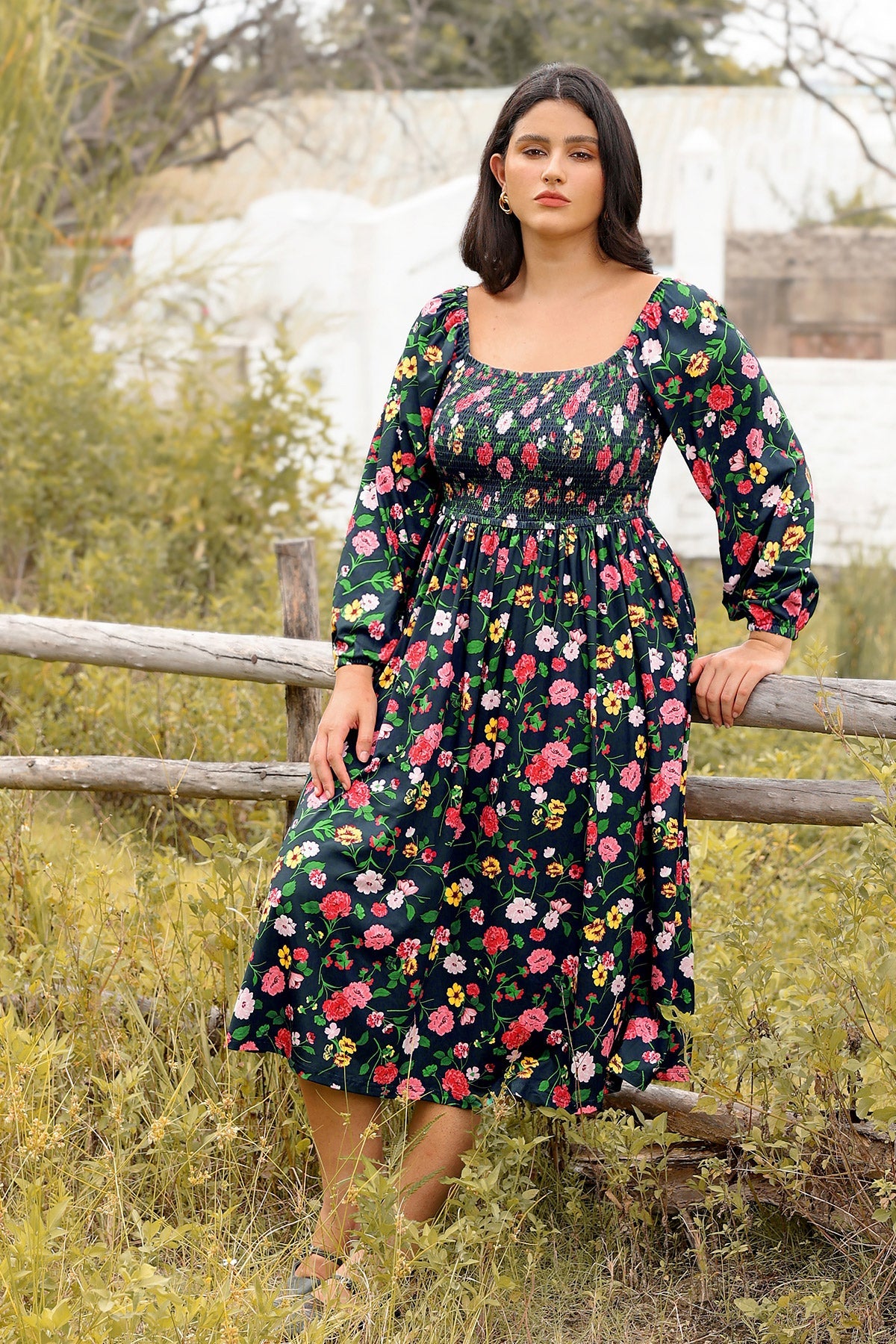 Ritera Pockets Chic Floral Smocked Square Neck Midi Dress