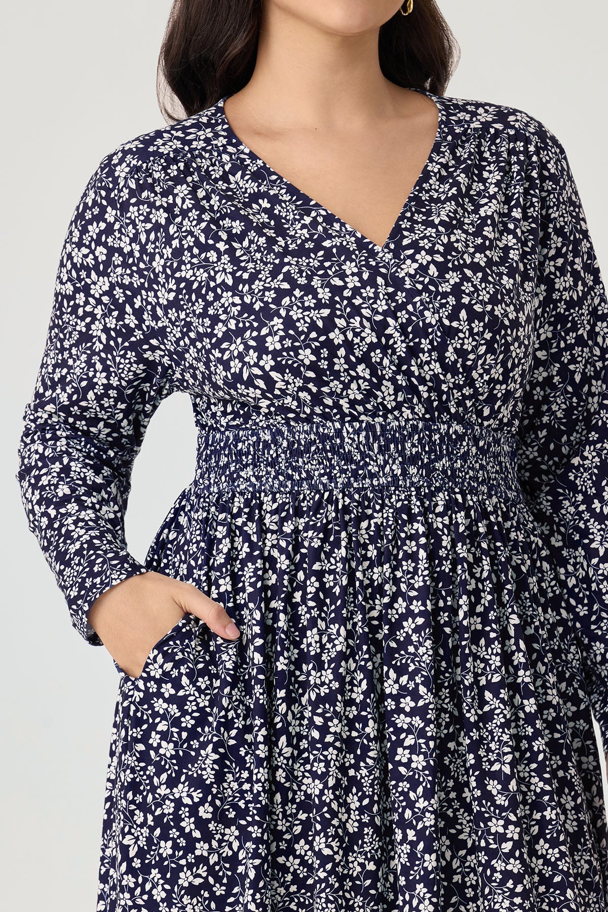 Ritera Pockets Floral Tartan Plaid Smocked Waist Midi Dress