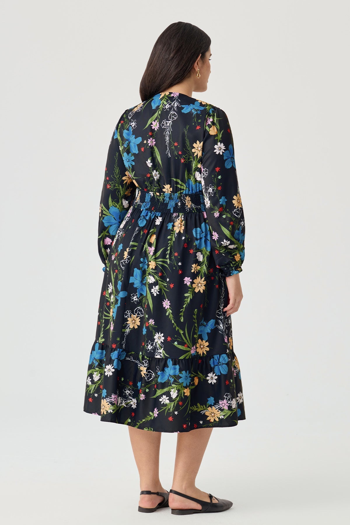 Ritera Pockets Bohemian Smocked A-Line Midi Dress