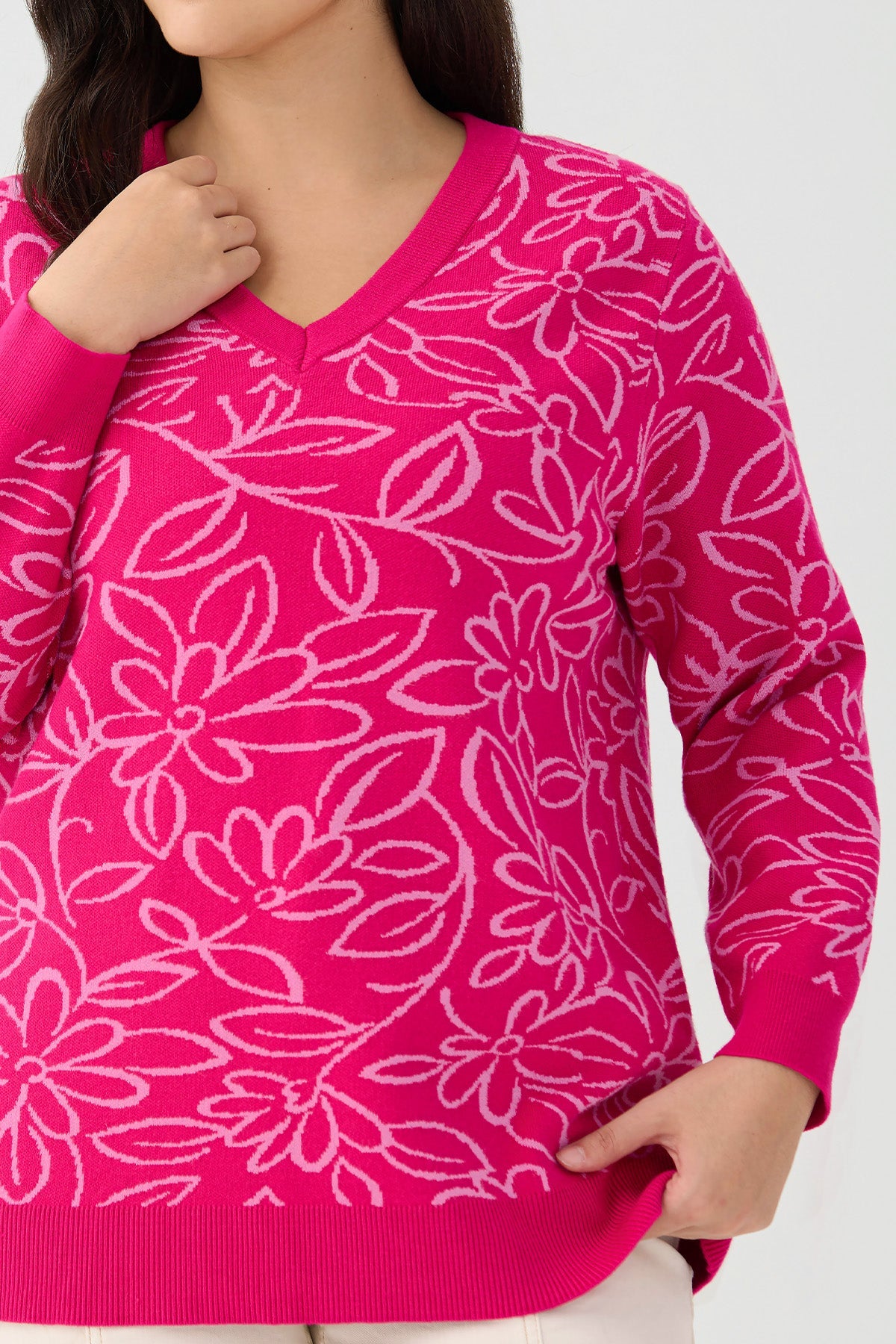 Ritera Chic Floral V-Neck Cozy Knit Sweater