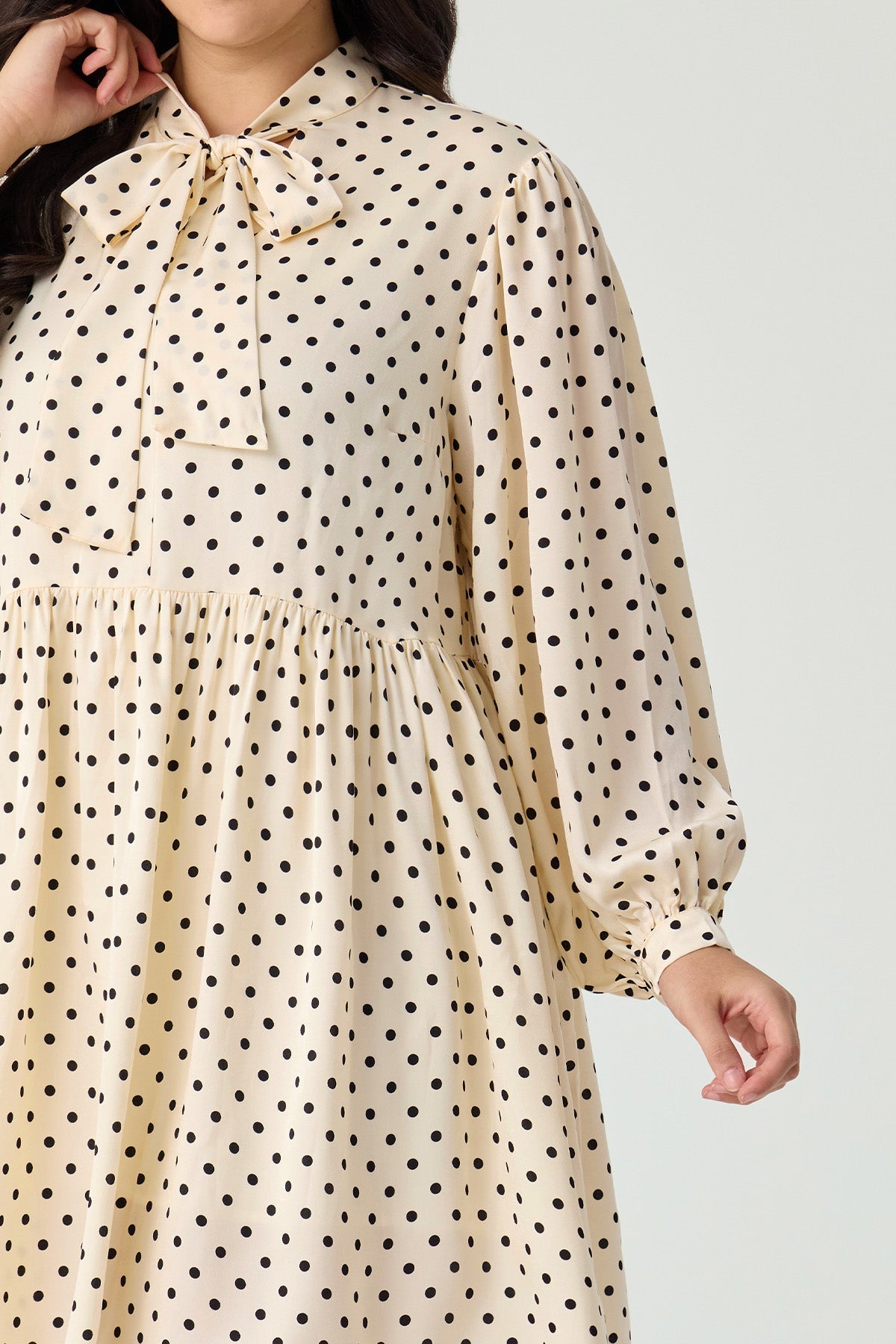 Polka Dot Lantern Sleeve Bow Collar Dress