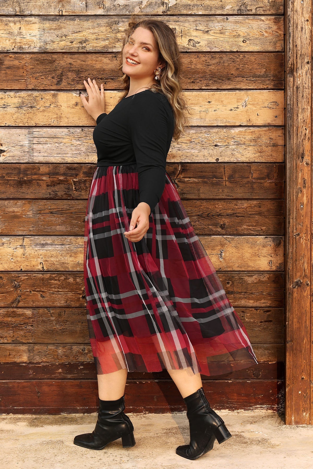Ritera Colorblock Plaid Tulle Crew Neck Midi Dress