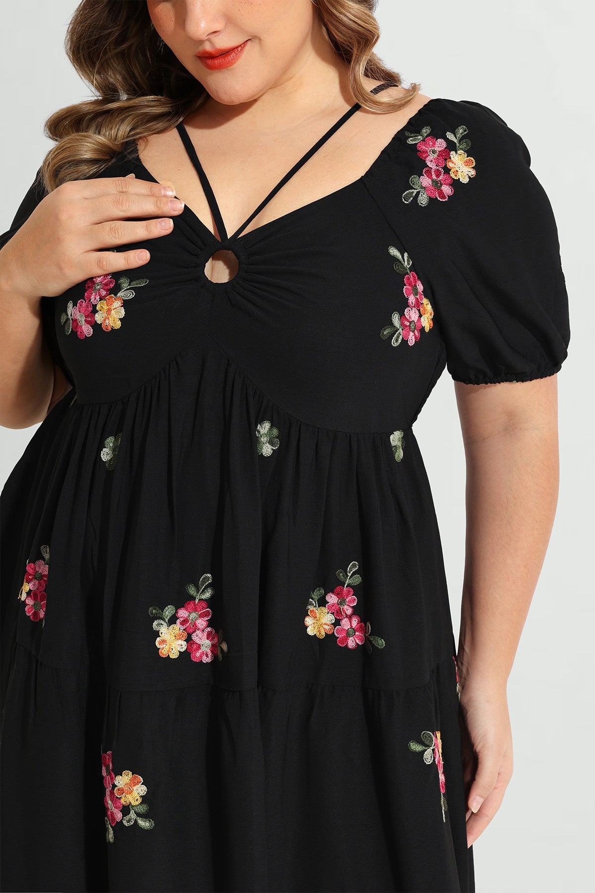 Ritera Pocket Floral Embroidered Tiered Midi Dress